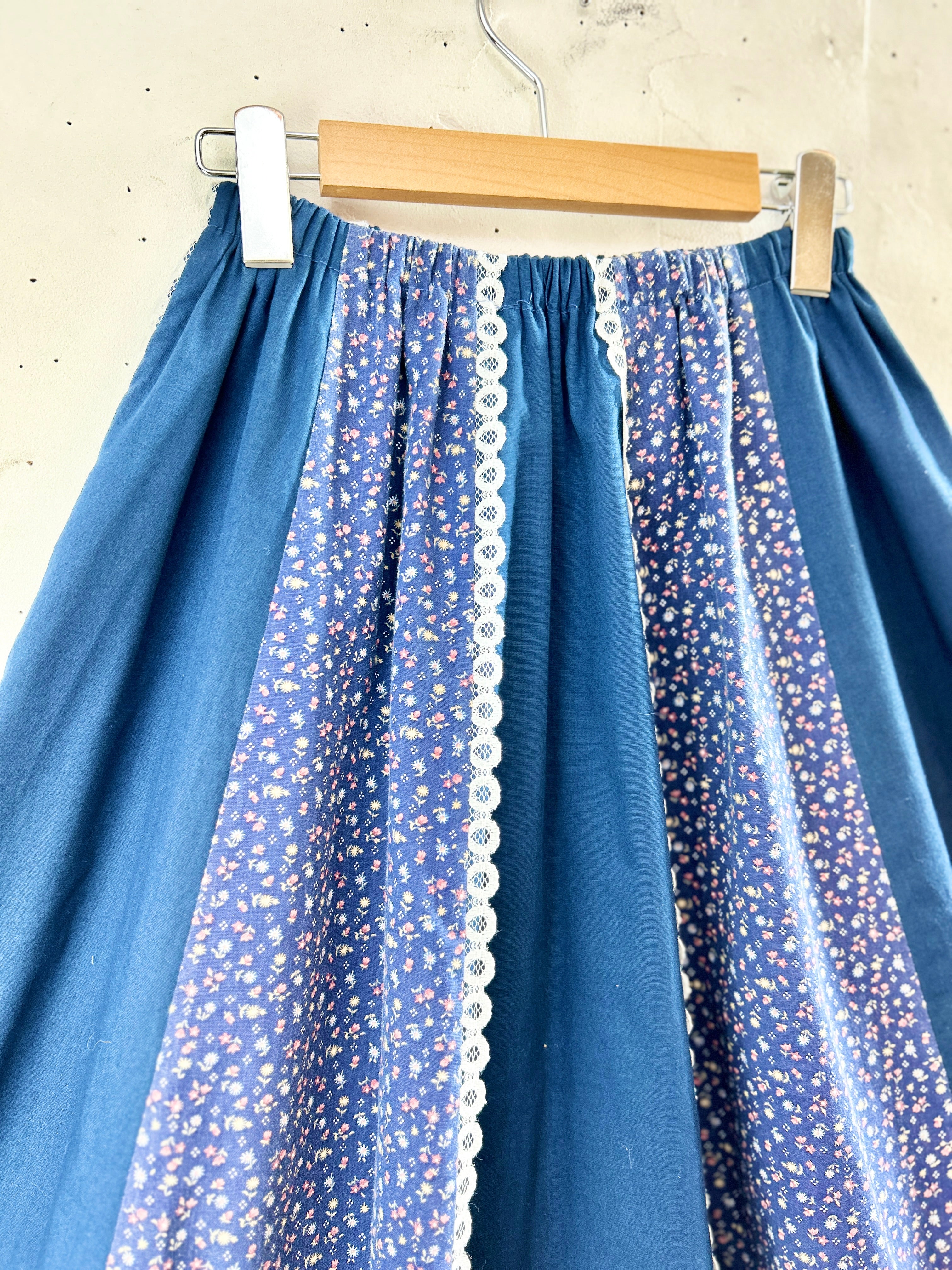 ♥70sVintage✽70sパッチワーク刺繍スカート♥ 70s パッチワーク スカート vintage ヴィンテージ 古着 カラフル