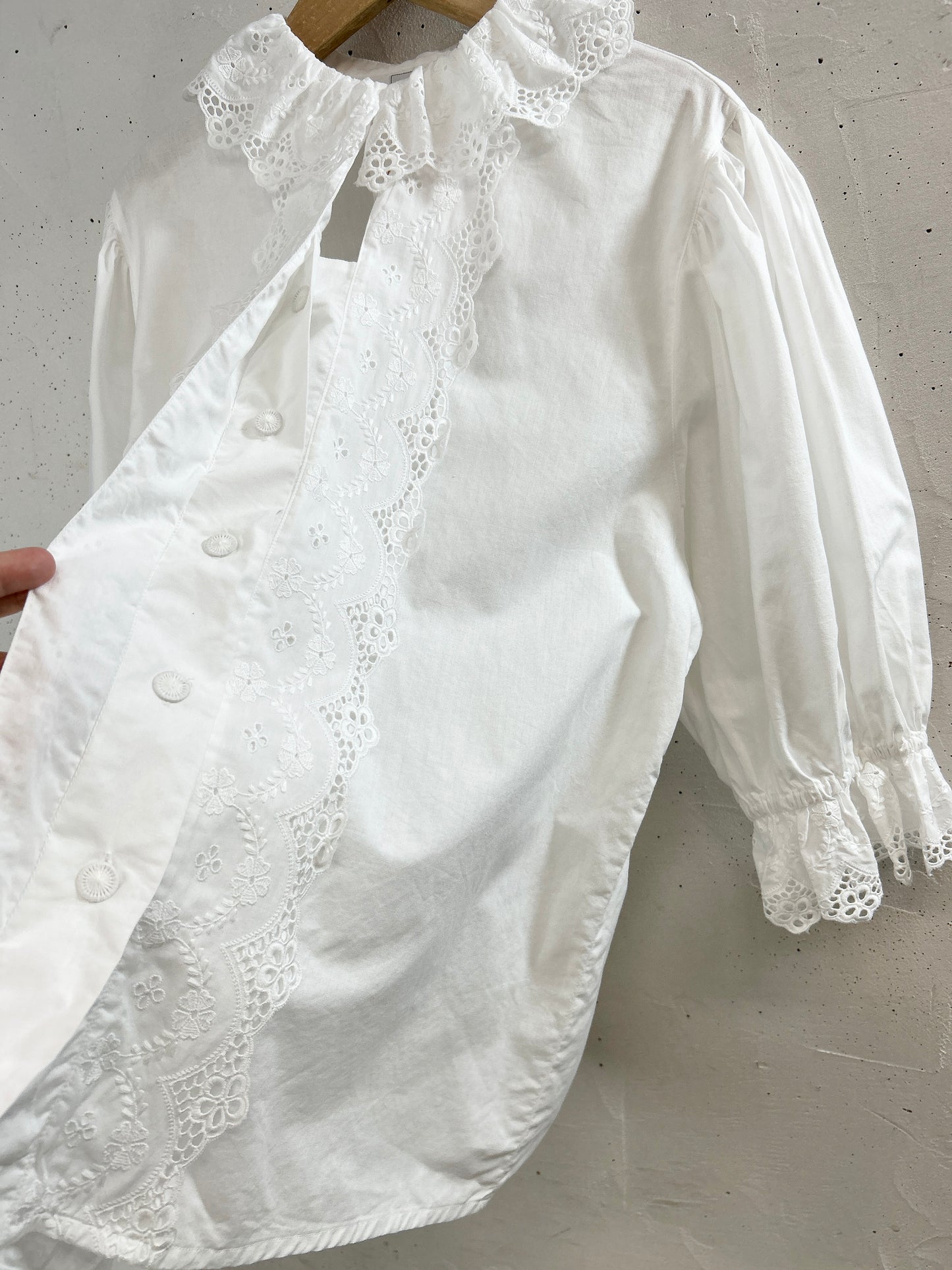 Vintage Tyrol Blouse [F32611]
