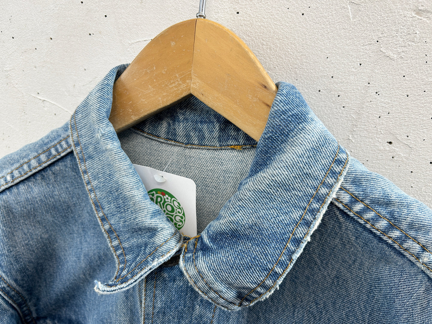 Vintage Denim Jacket [A31306]