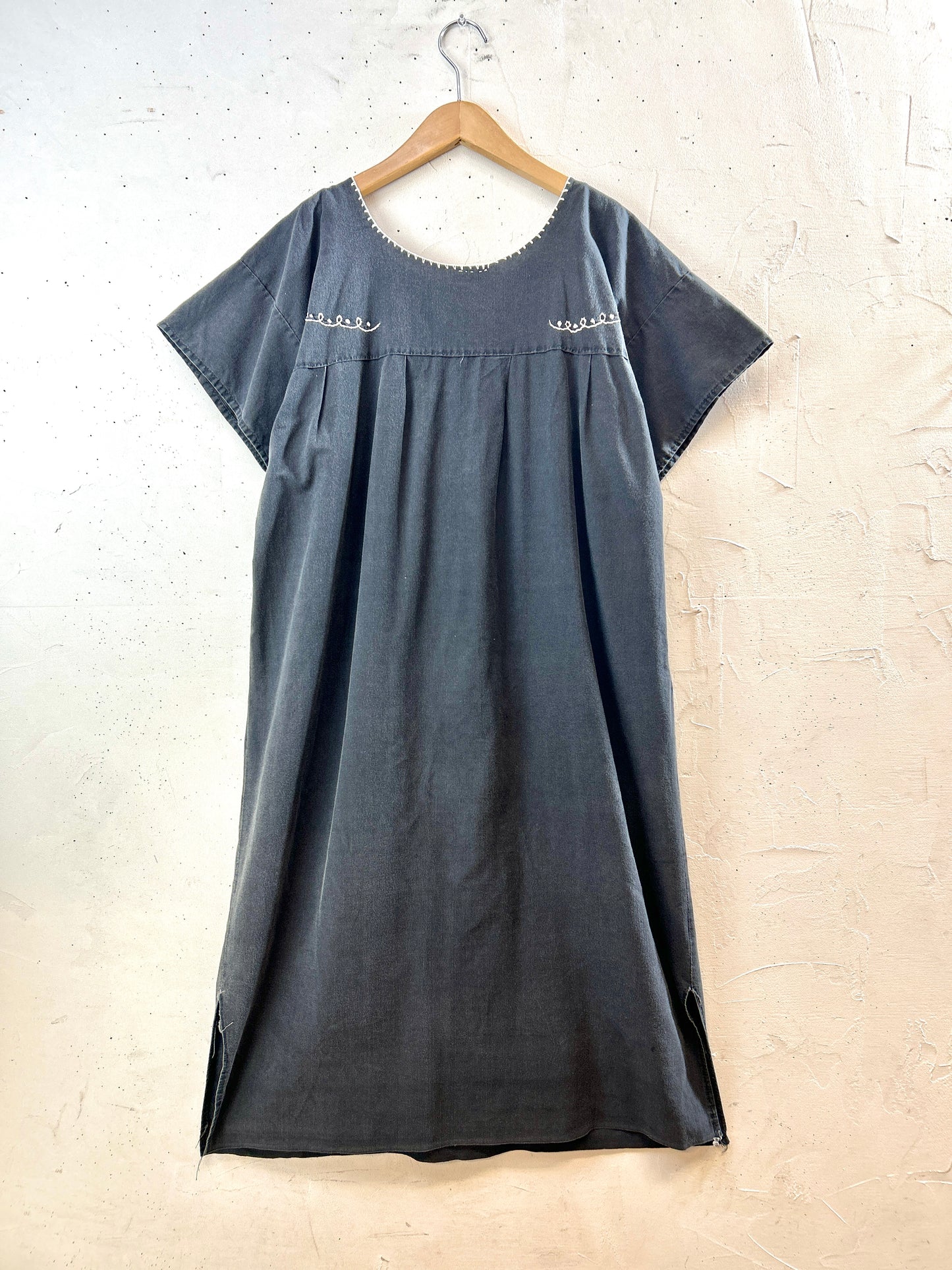 Vintage Mexican Embroiled Dress [H30819]