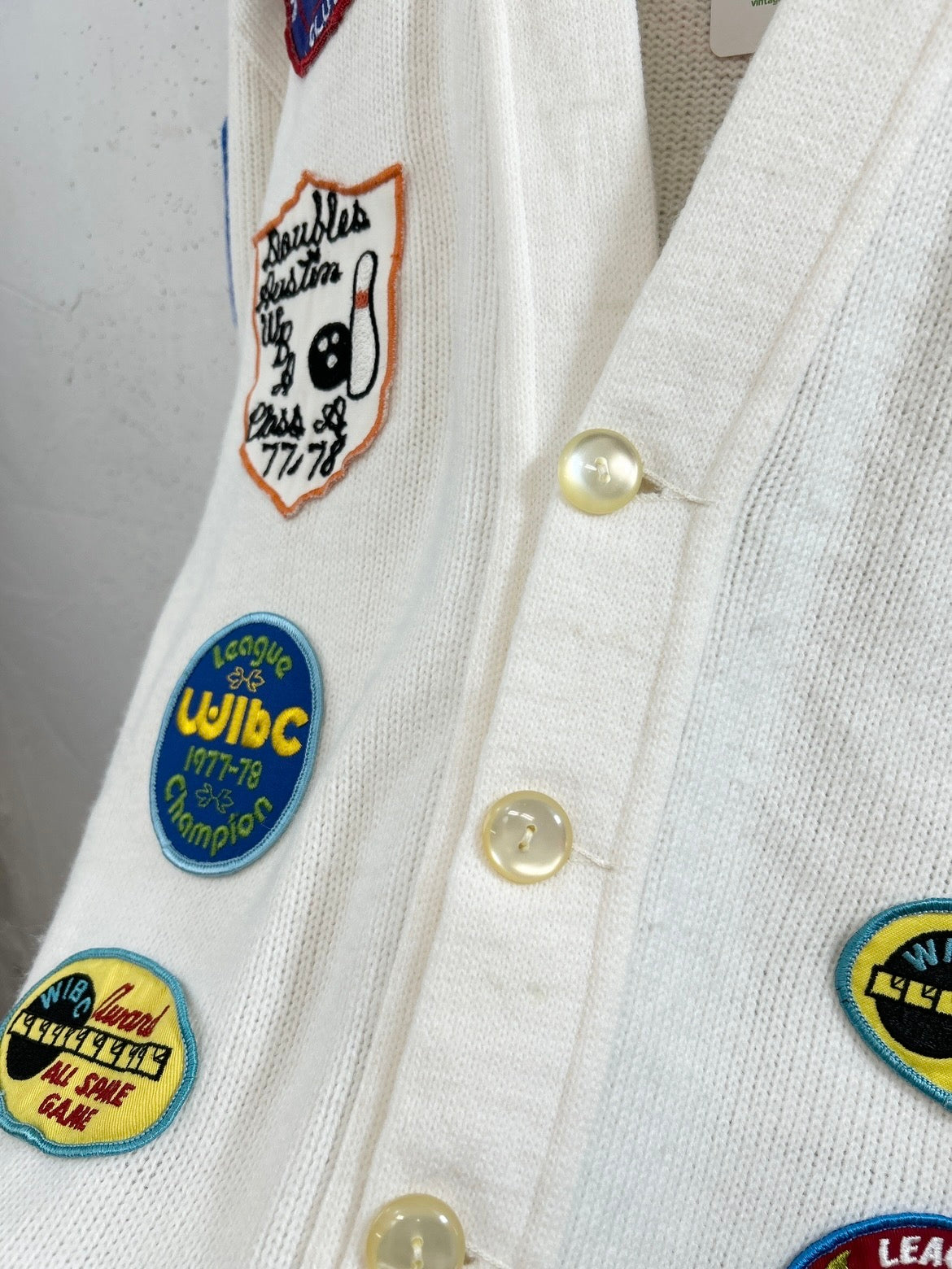 '70s Vintage Patch Cardigan [D32074]