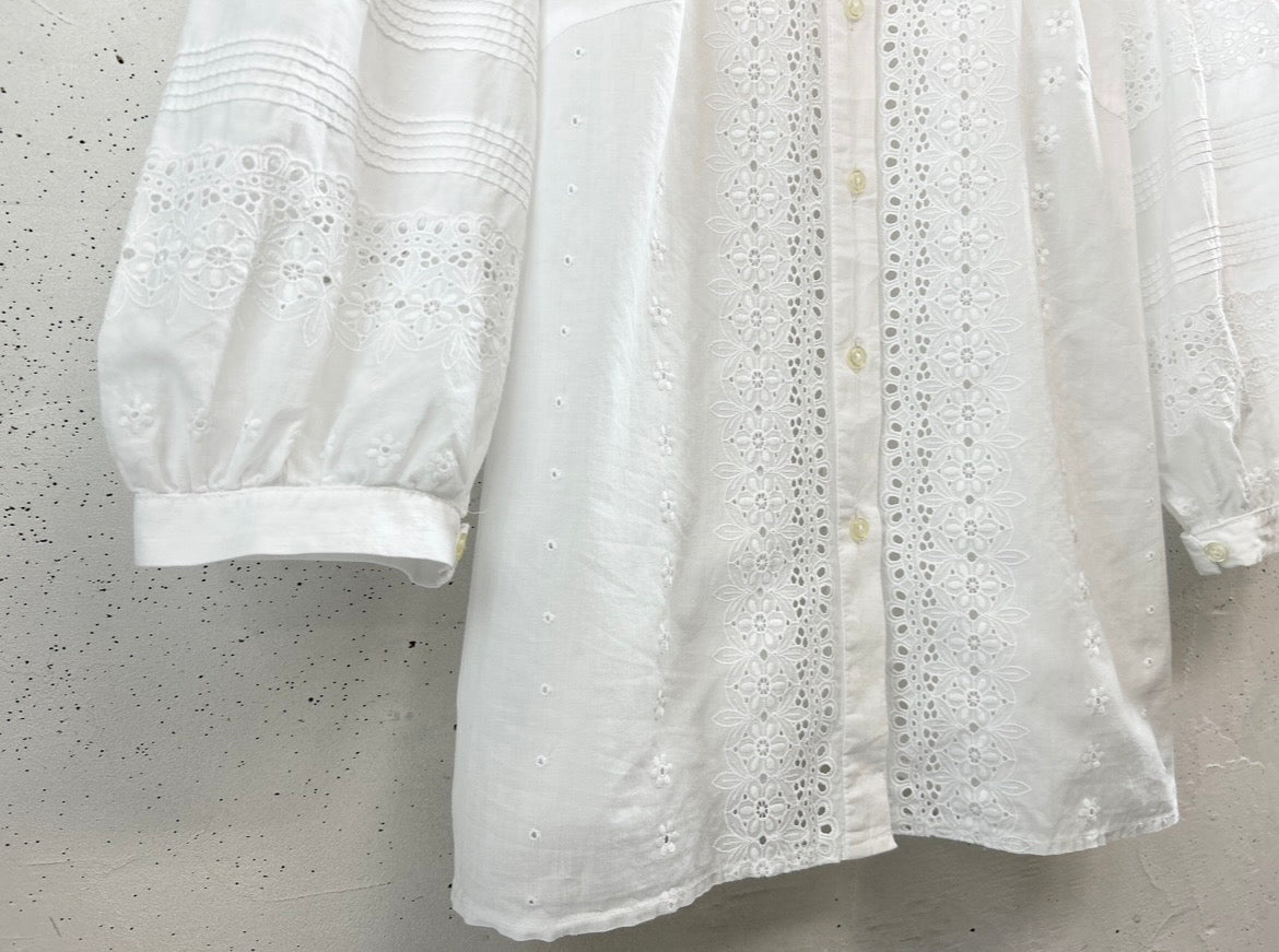 Vintage White Blouse [D32078]