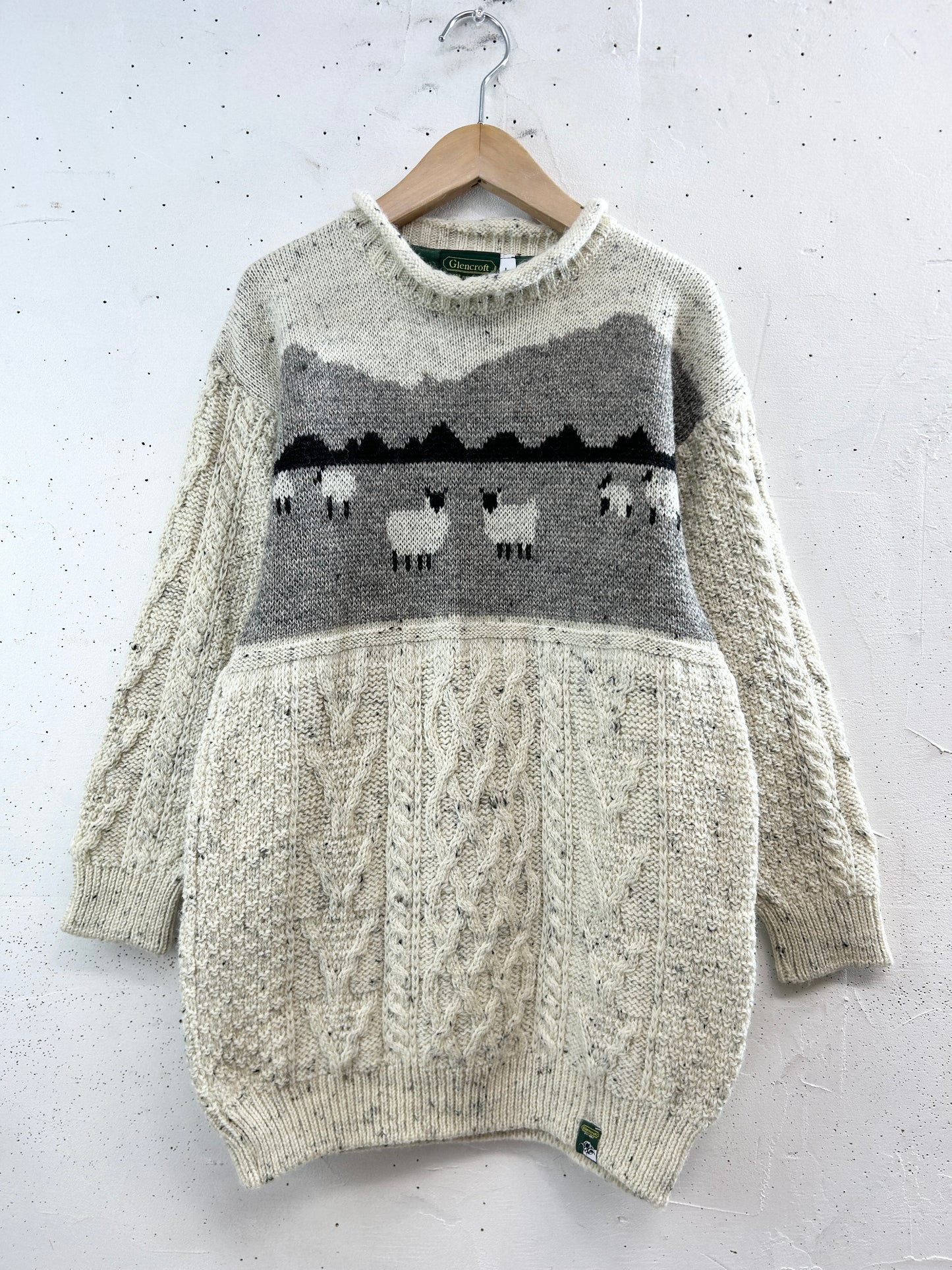 Vintage Knit Sweater〜MADE IN GREATBRITAIN〜 [A31303]