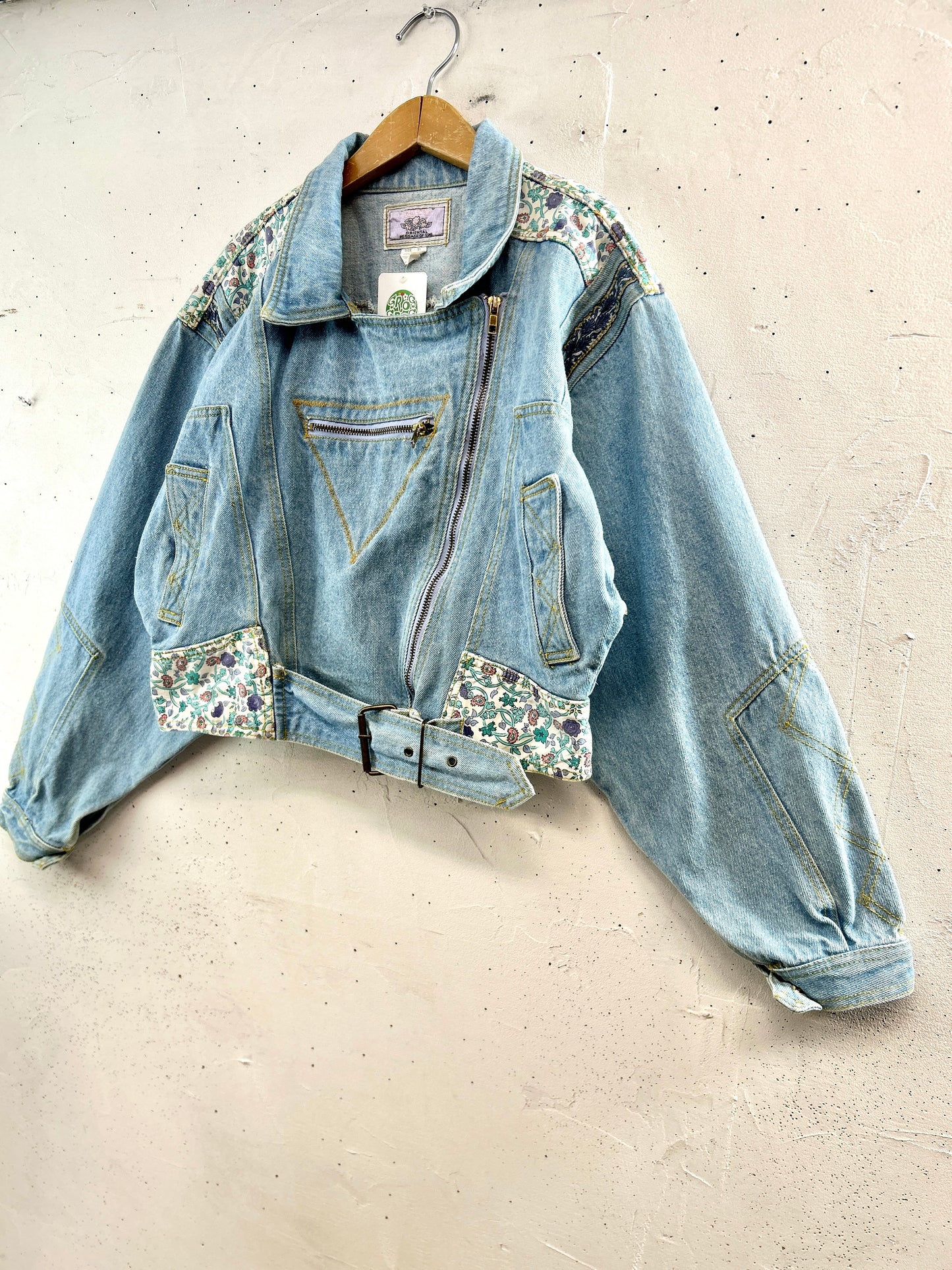 Vintage Denim Jacket [B31569]