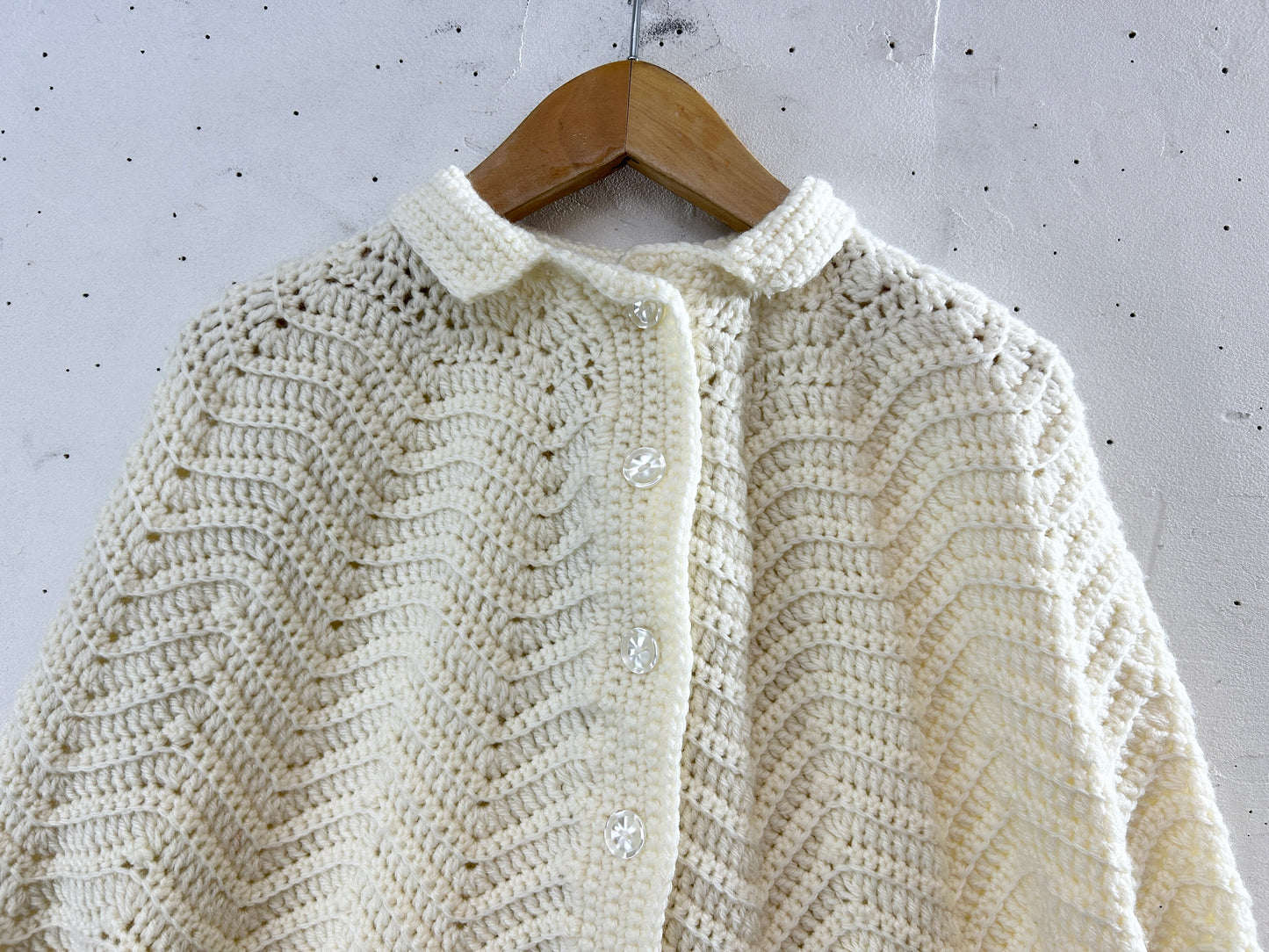Vintage Knit Poncho [J30570]