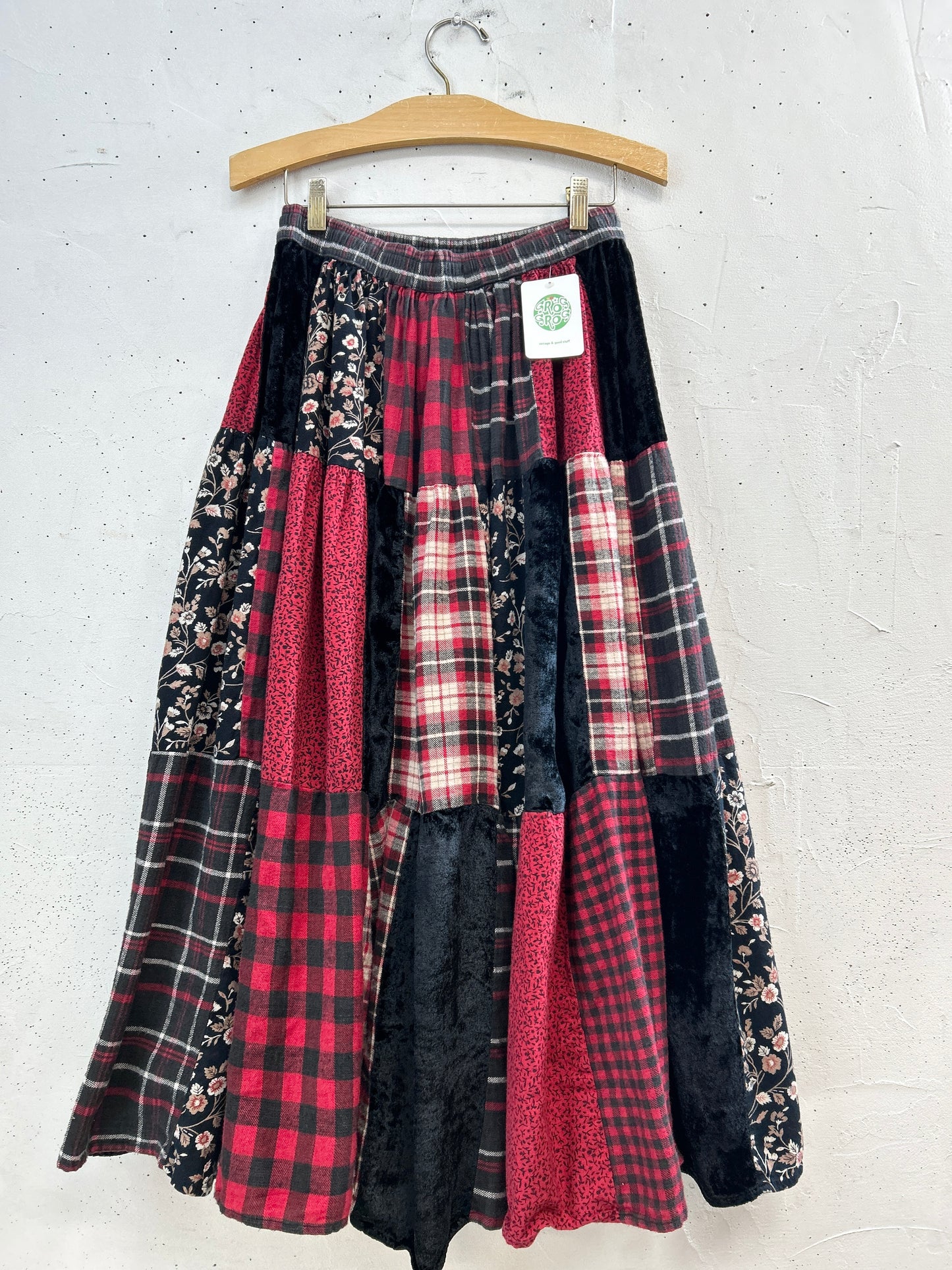 Vintage Skirt [L31047]