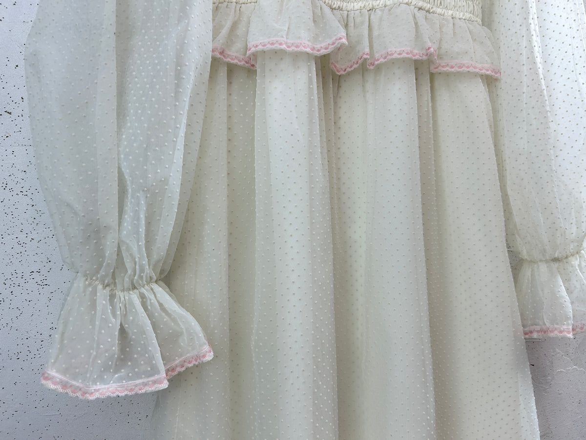 Vintage White Dress [J34079]