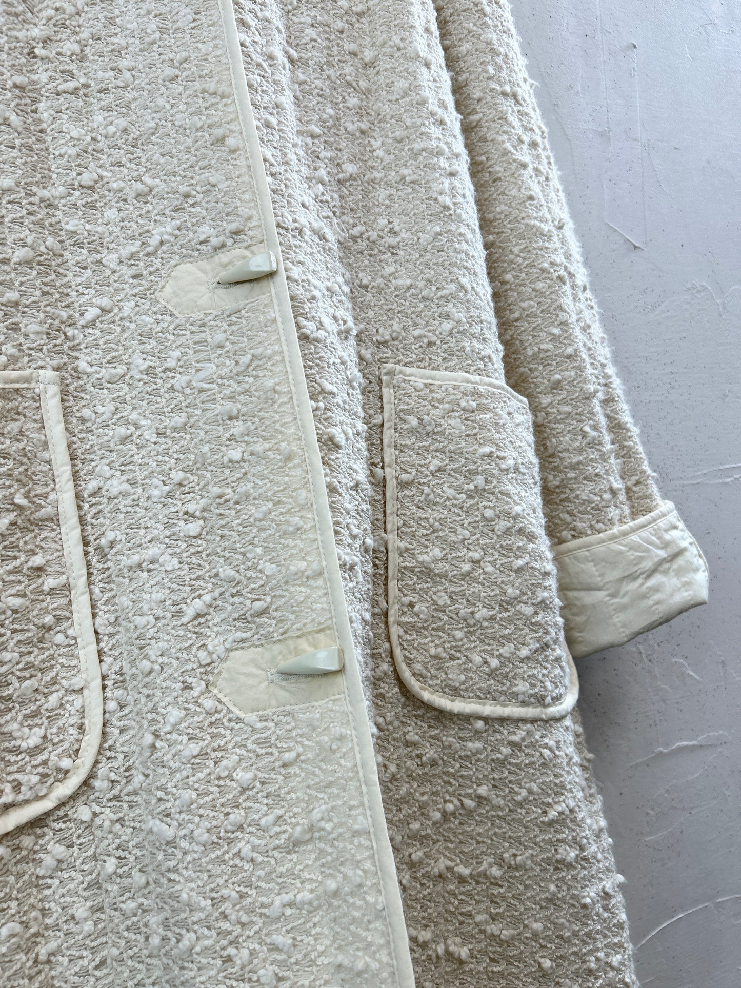 Vintage Coat  [B31610]