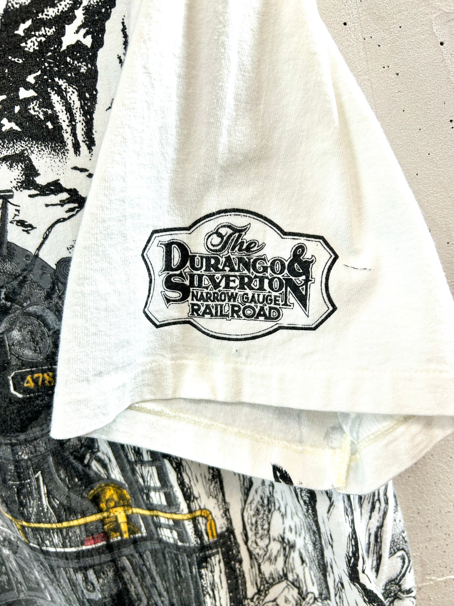 '90s Vintage T-Shirt [F32629]