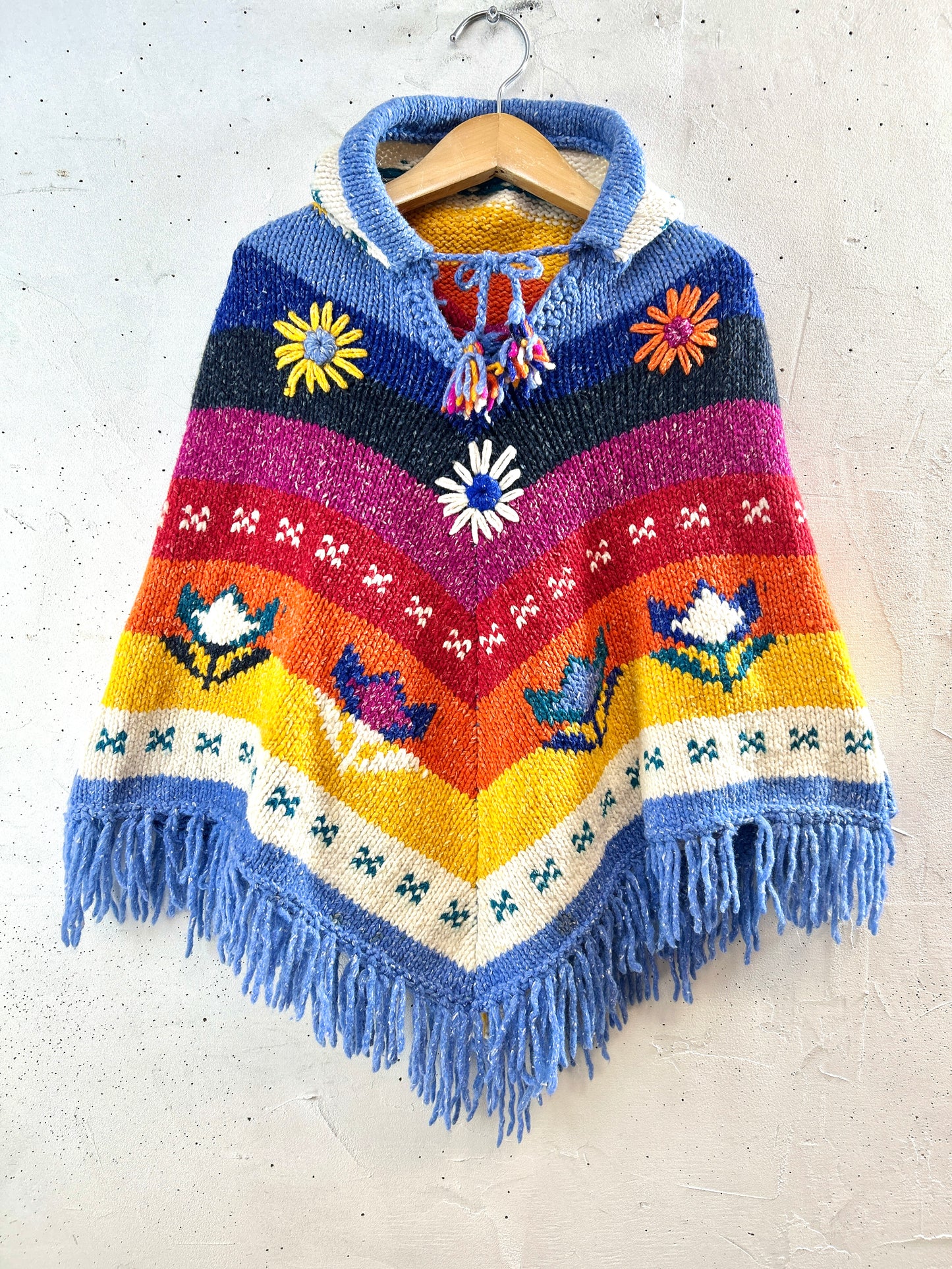 Vintage Knit Poncho [K30734]