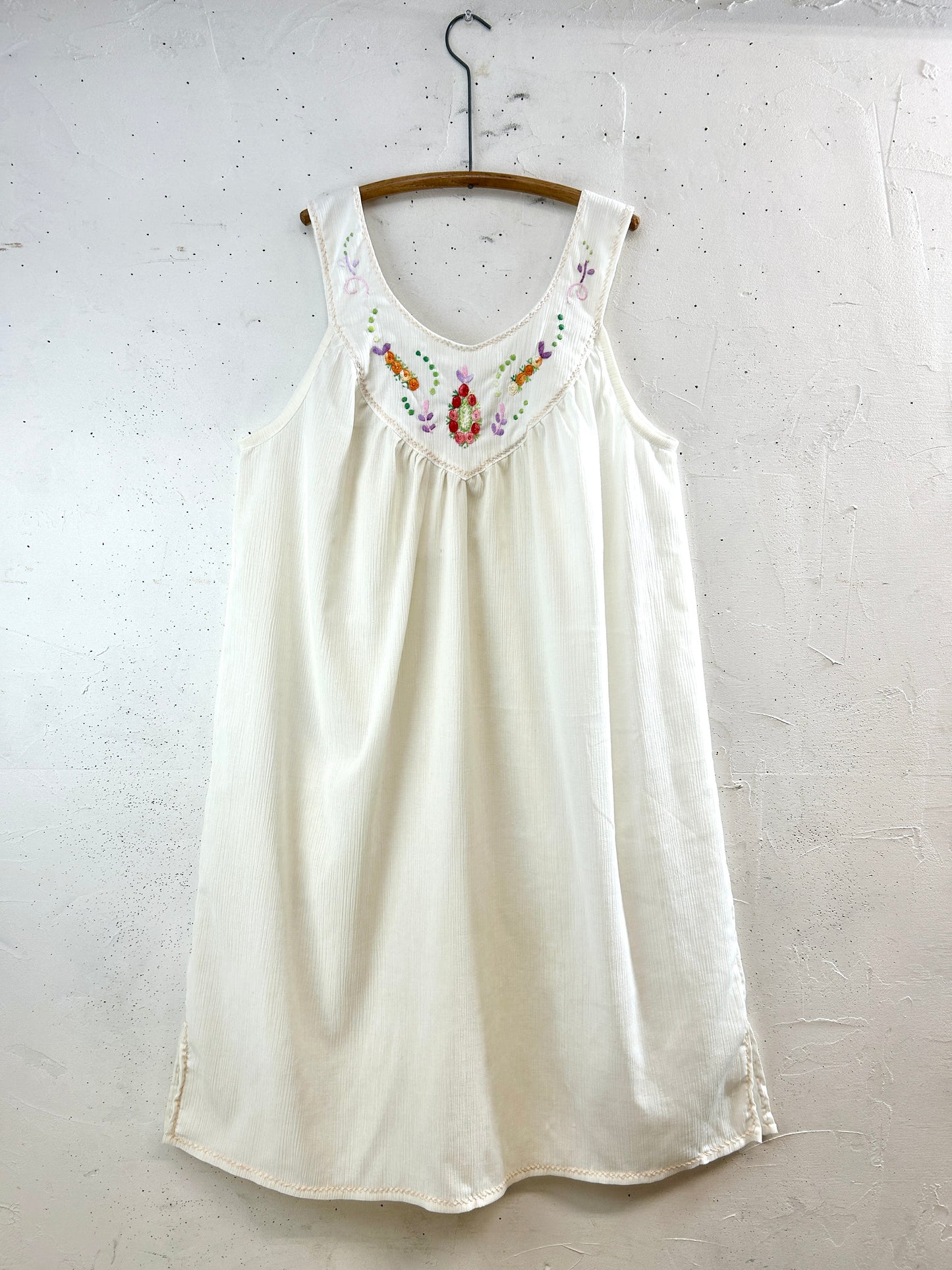 Vintage White Dress [F32737]