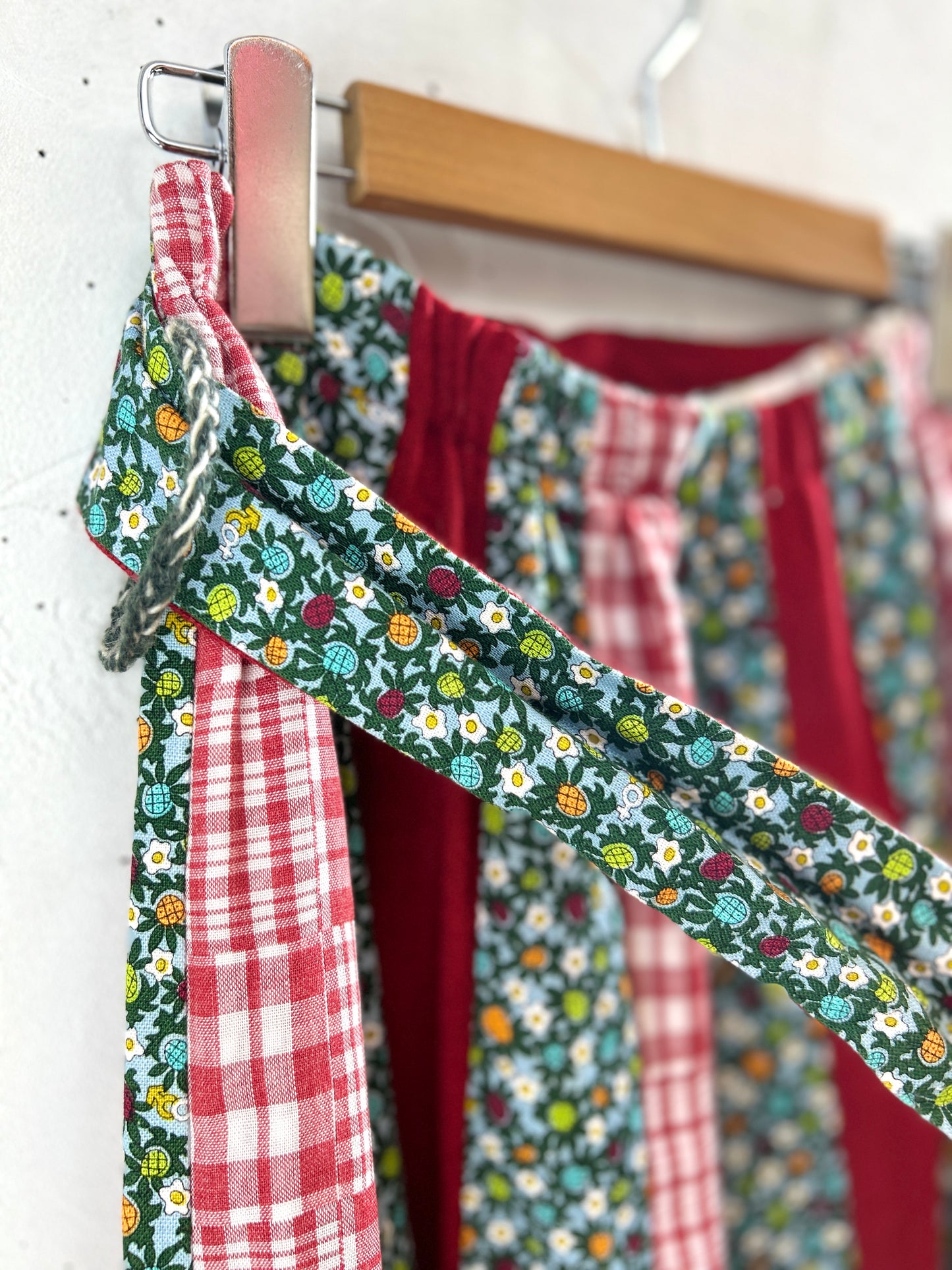 ’70s Vintage Skirt 〜Chessa Davis〜 [H30983]