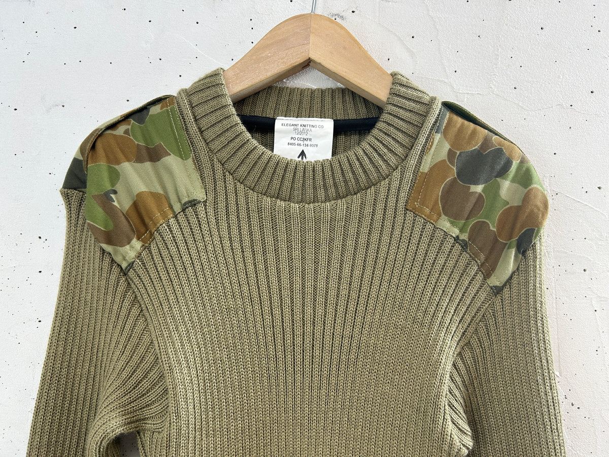 Vintage Knit Sweater 〜Australian Army〜 [J34159]