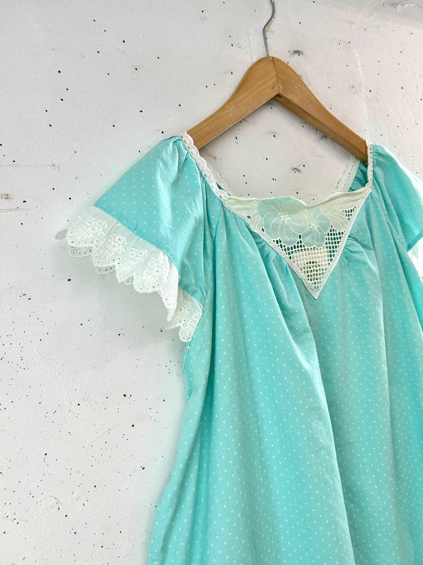 Vintage Tops [F32883]
