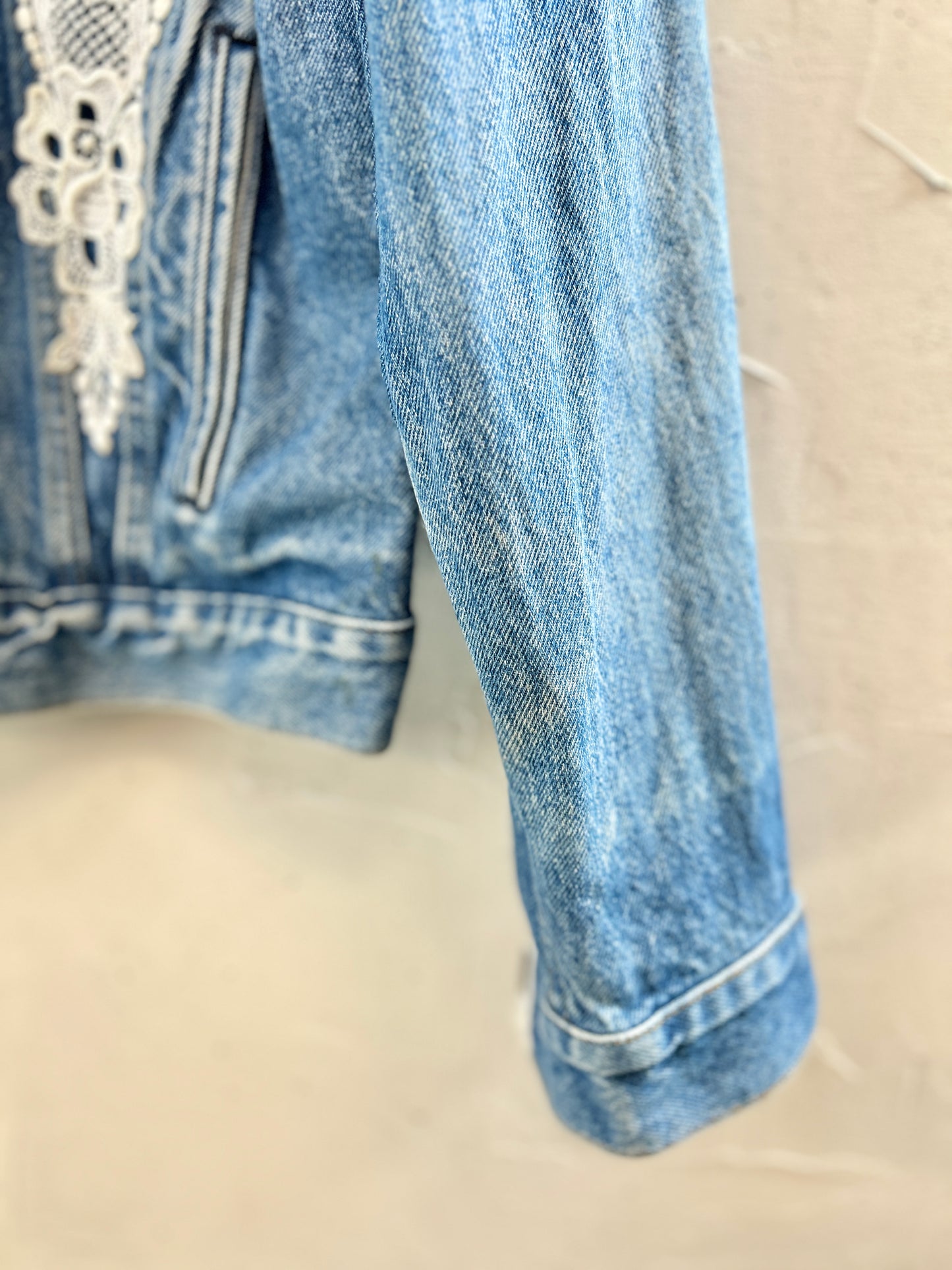 Vintage Custom Denim Jacket 〜Levi’s〜 MADE IN USA  [I30356]