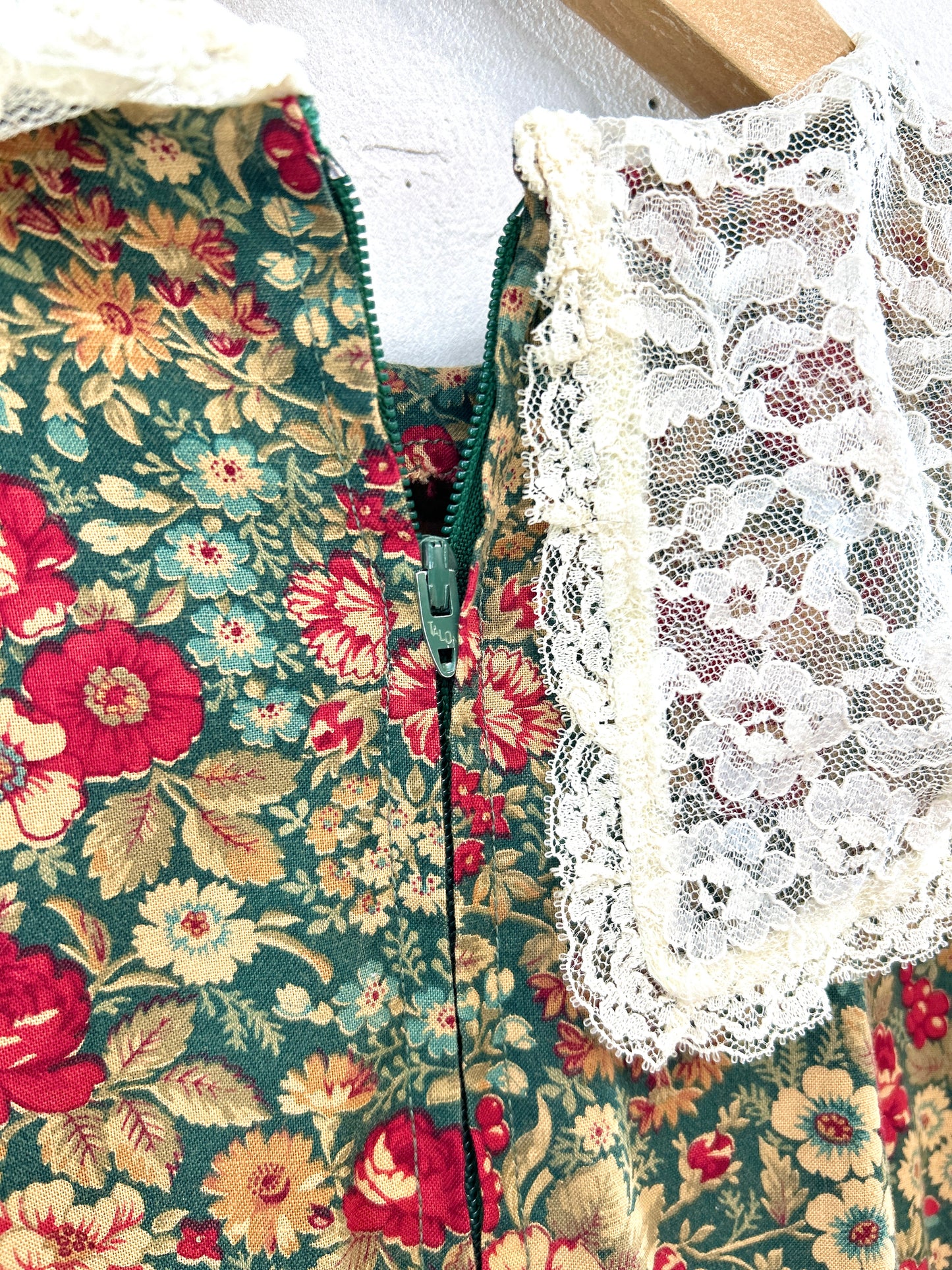 Vintage Dress  [L31087]