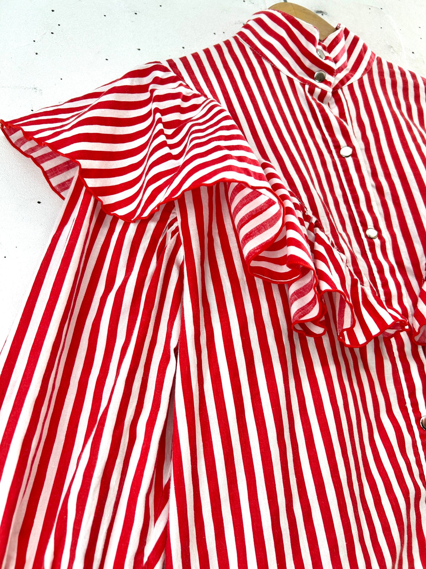 Vintage Frills Shirt [E32442]