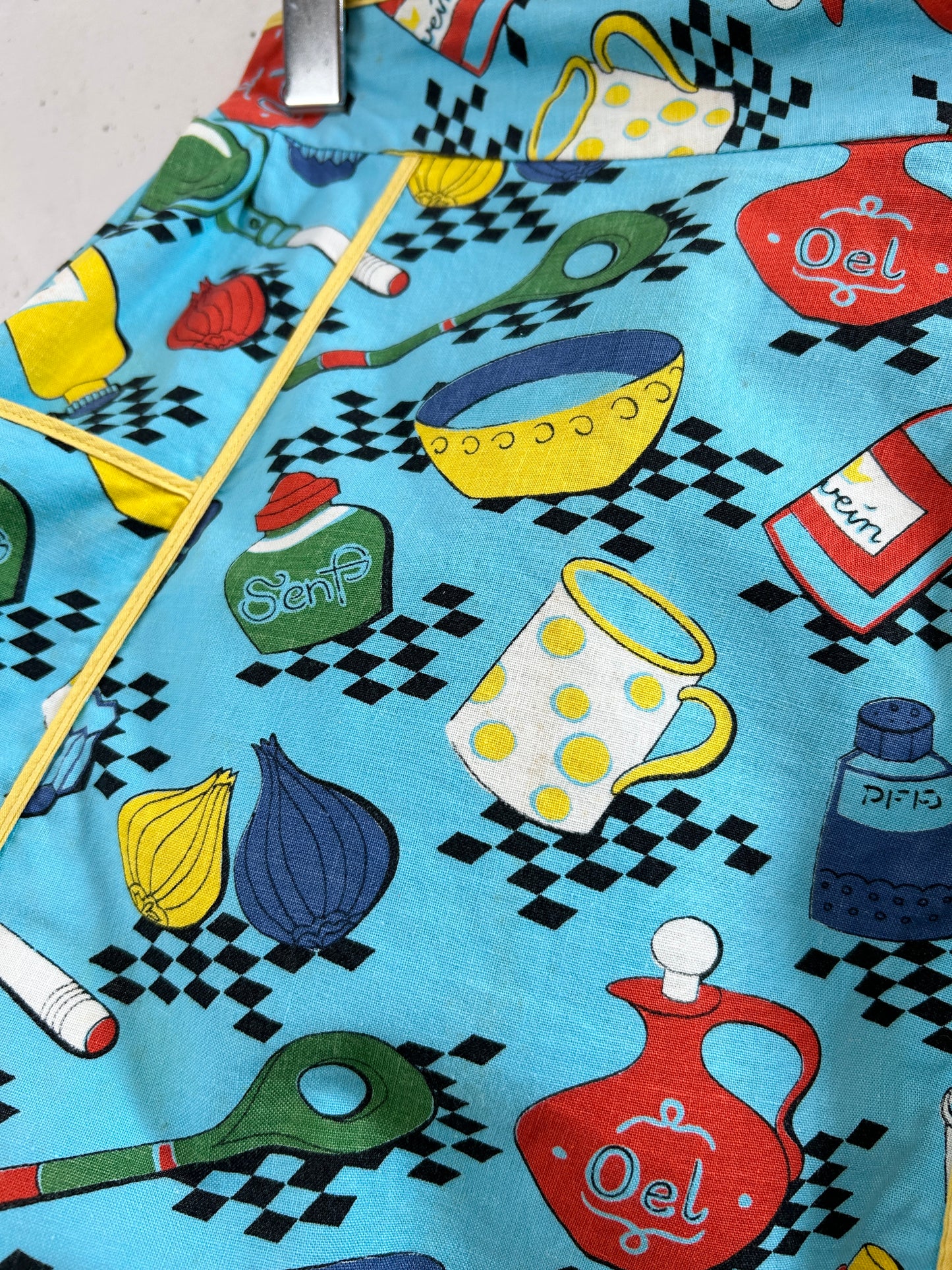 Vintage Apron [H33348]