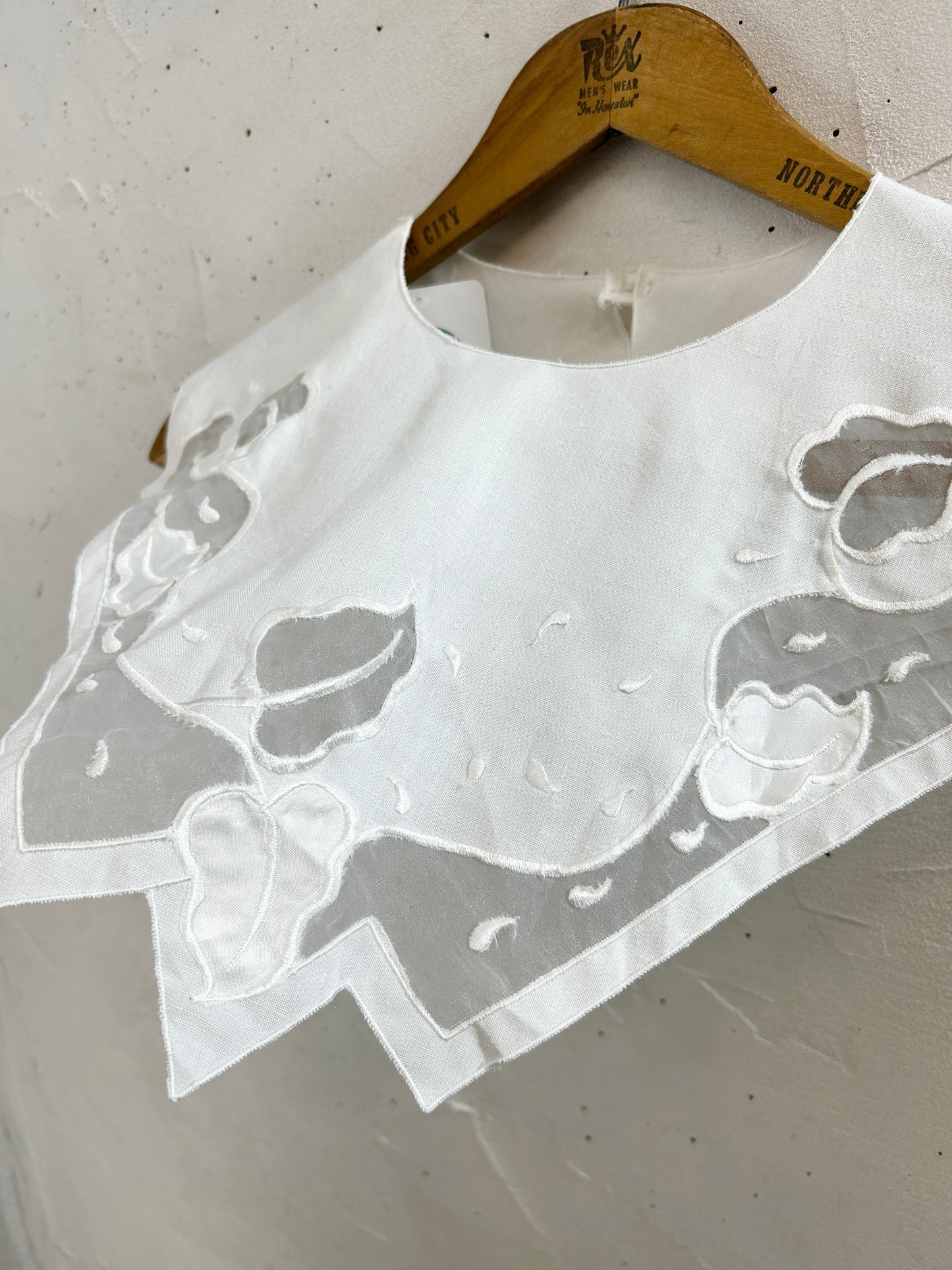 Vintage Lace Collar [J30458]
