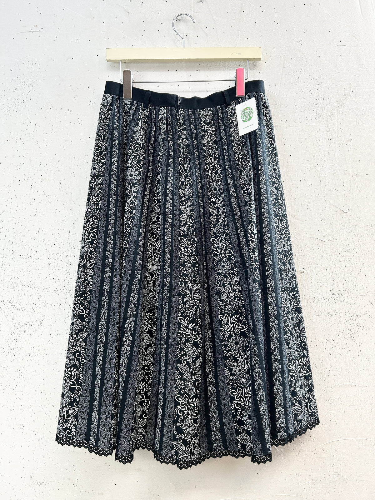 Vintage Tyrol Skirt [J34336]