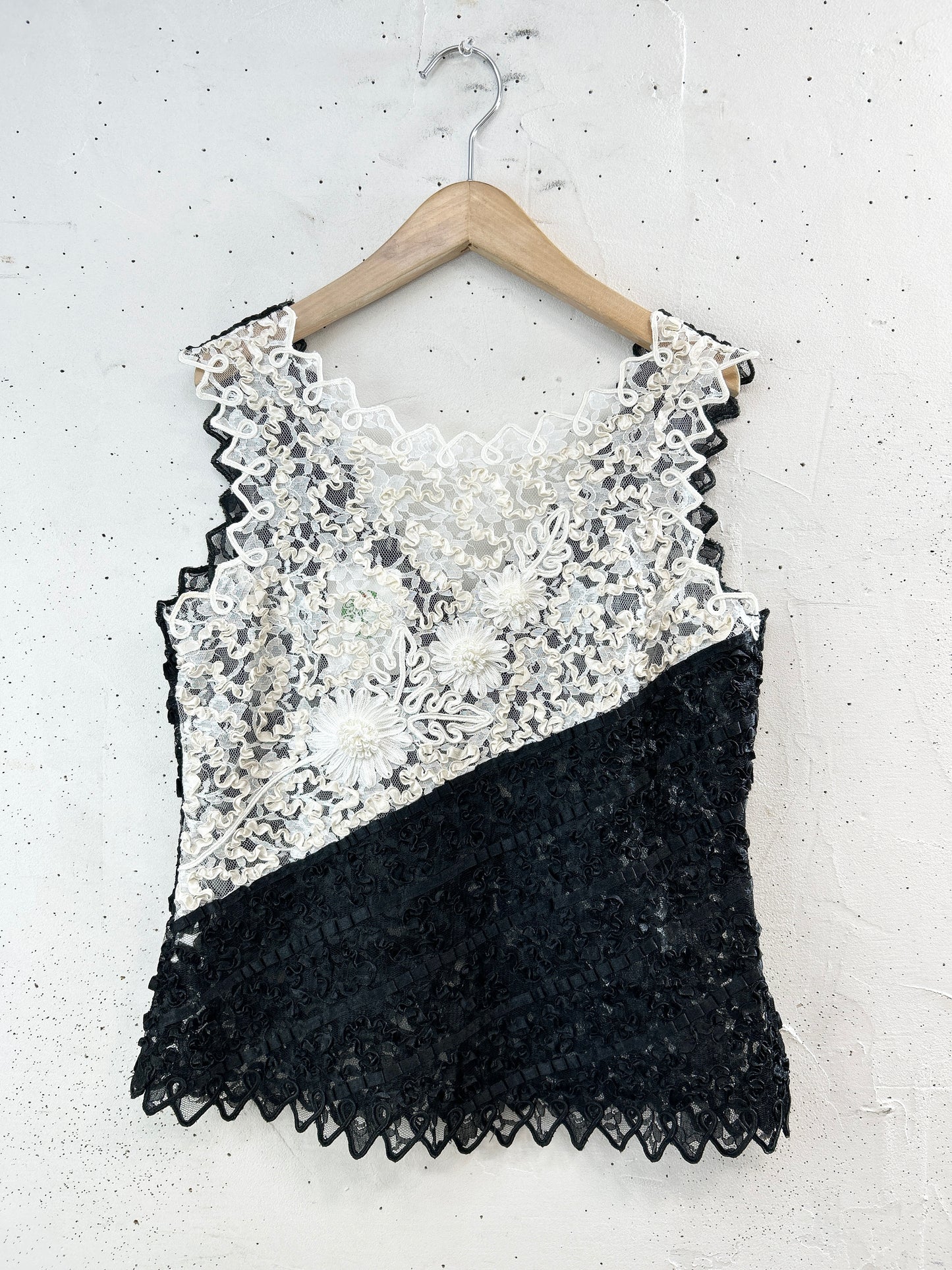 Vintage Lace Top [32857]