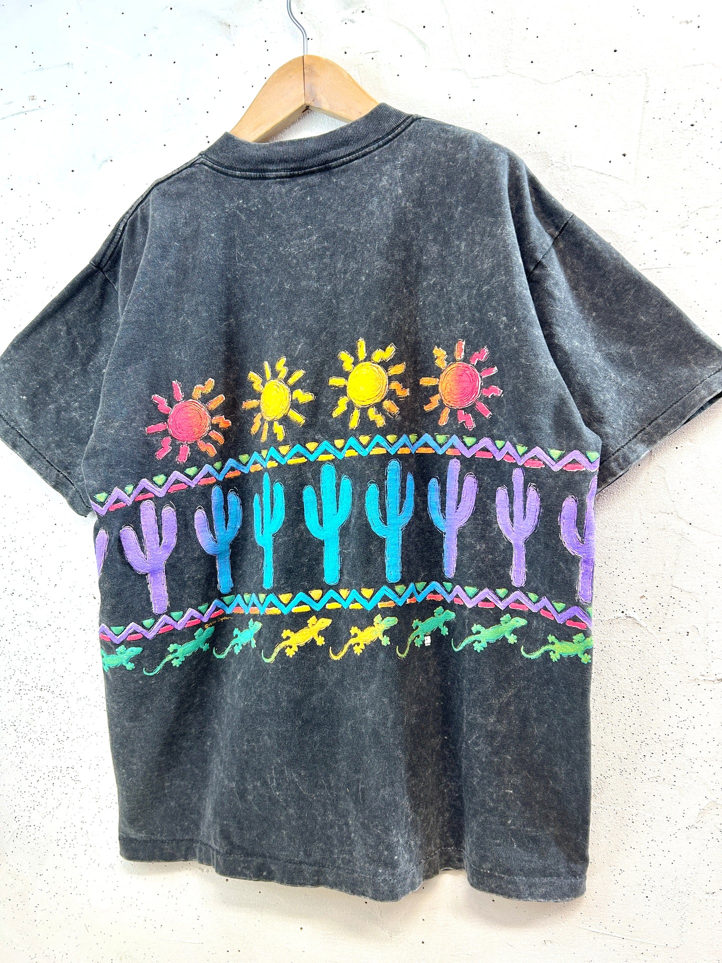 '90s Vintage T-Shirt MADE IN USA  [E32378]