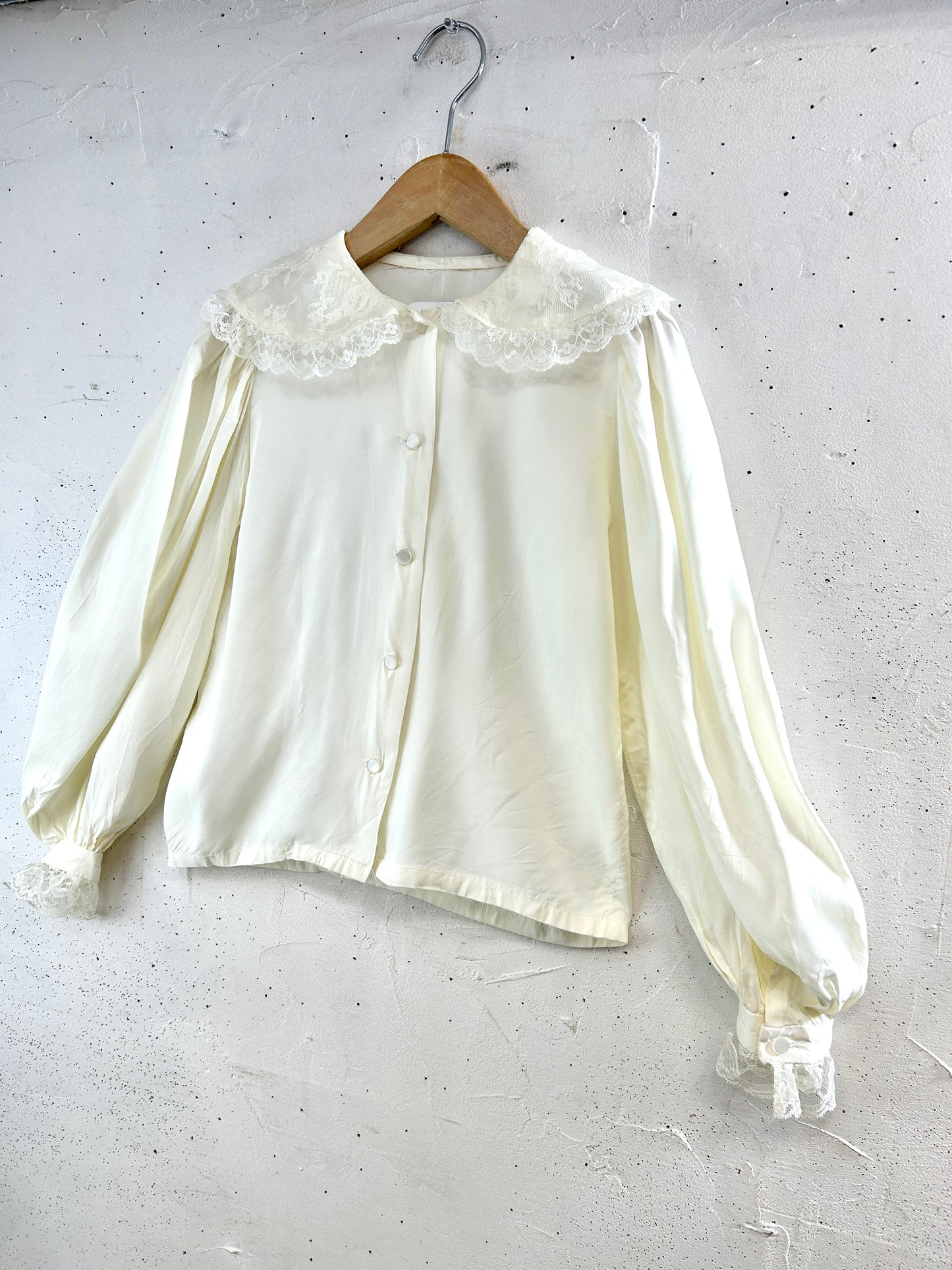 Vintage White Blouse [H33504]