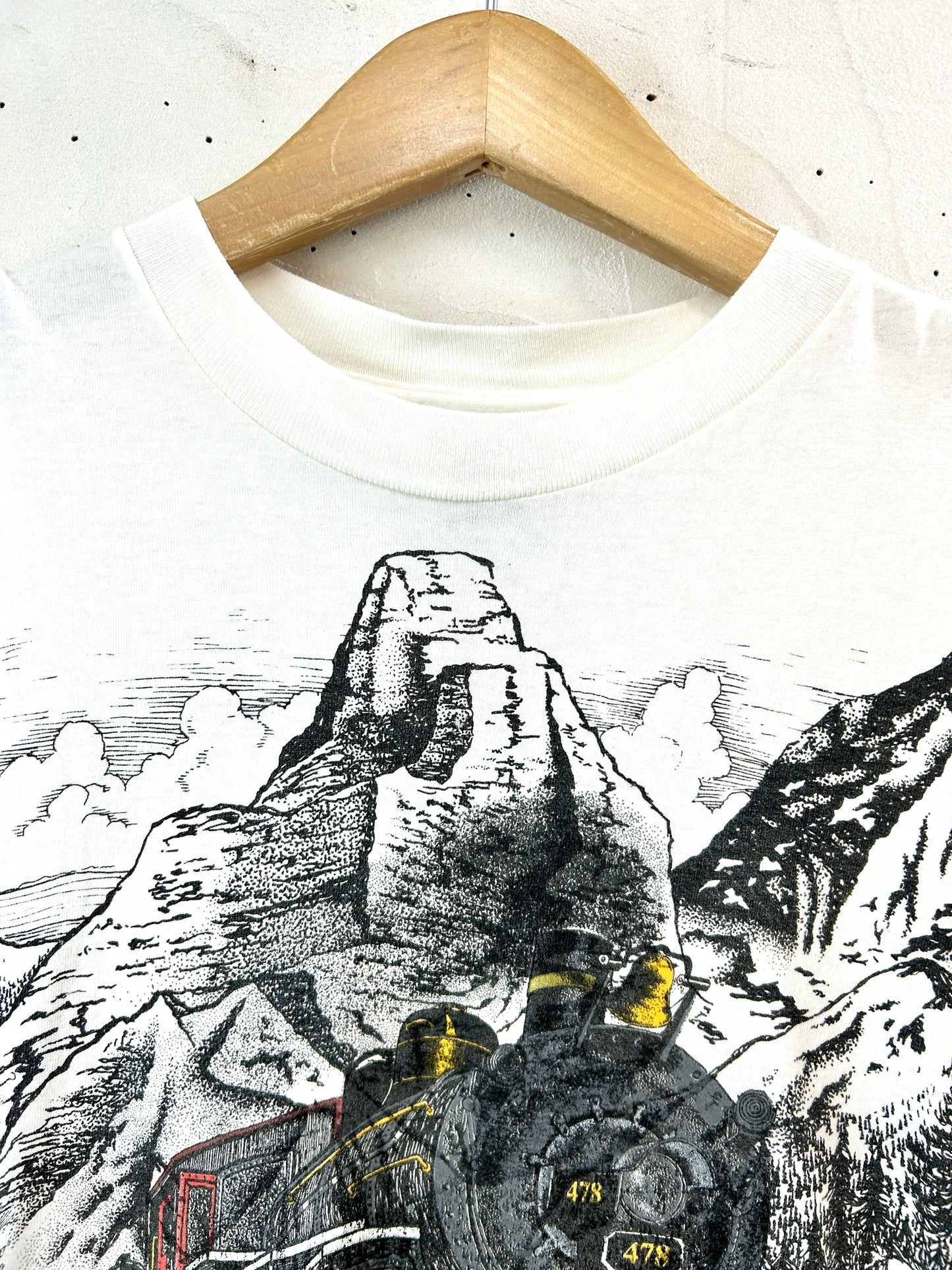 '90s Vintage T-Shirt [F32629]