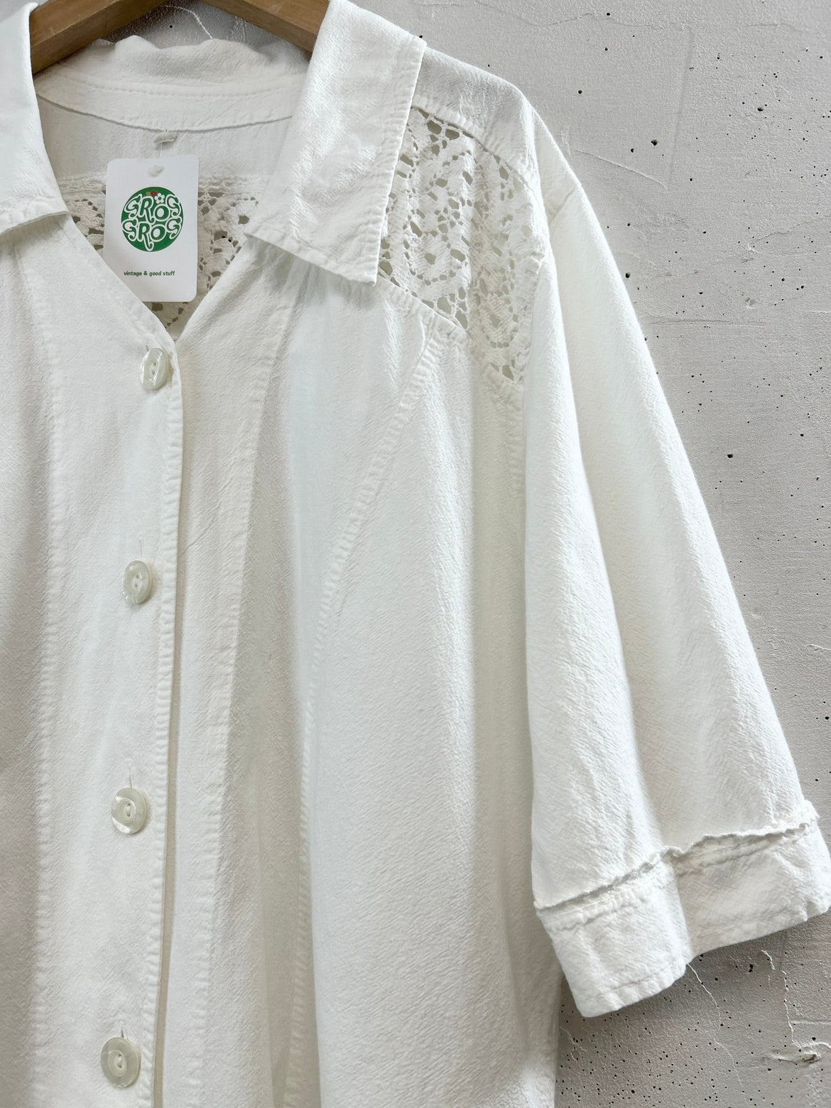 Vintage White Blouse [E32315]