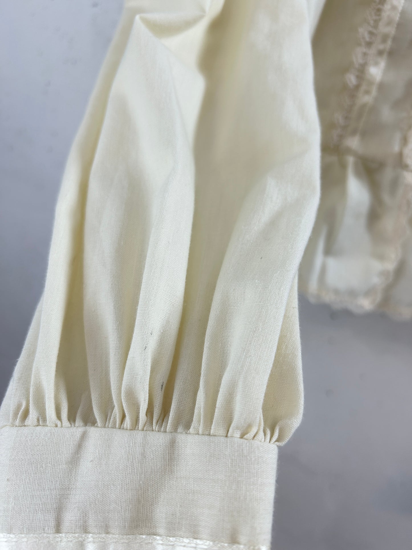 '70s Vintage Blouse 〜GUNNE SAX〜 [H30843]