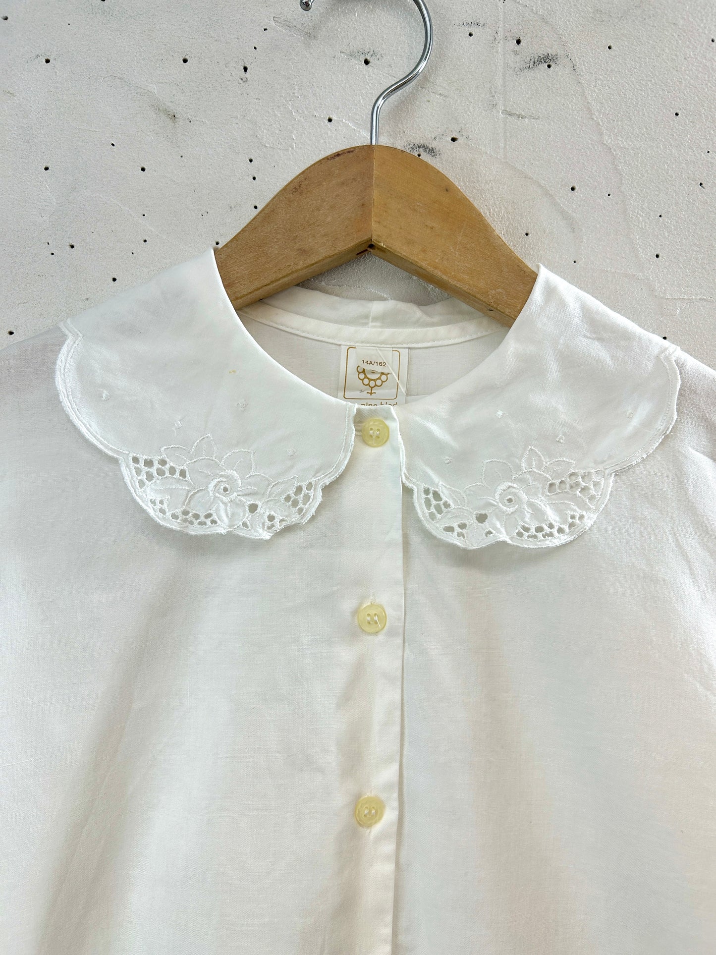 Vintage White Blouse [G33105]