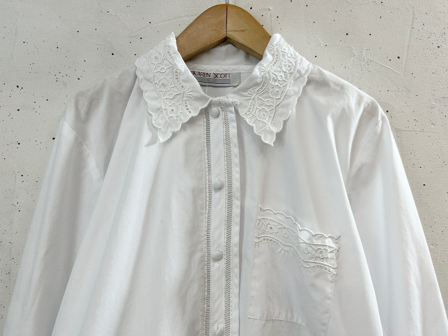 Vintage White Blouse [H33456]