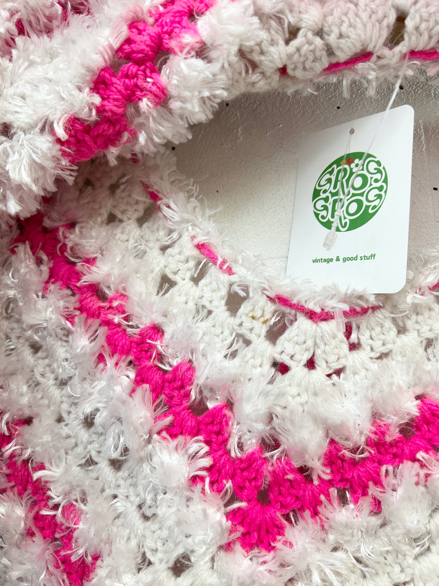Vintage Knit Poncho [J30604]