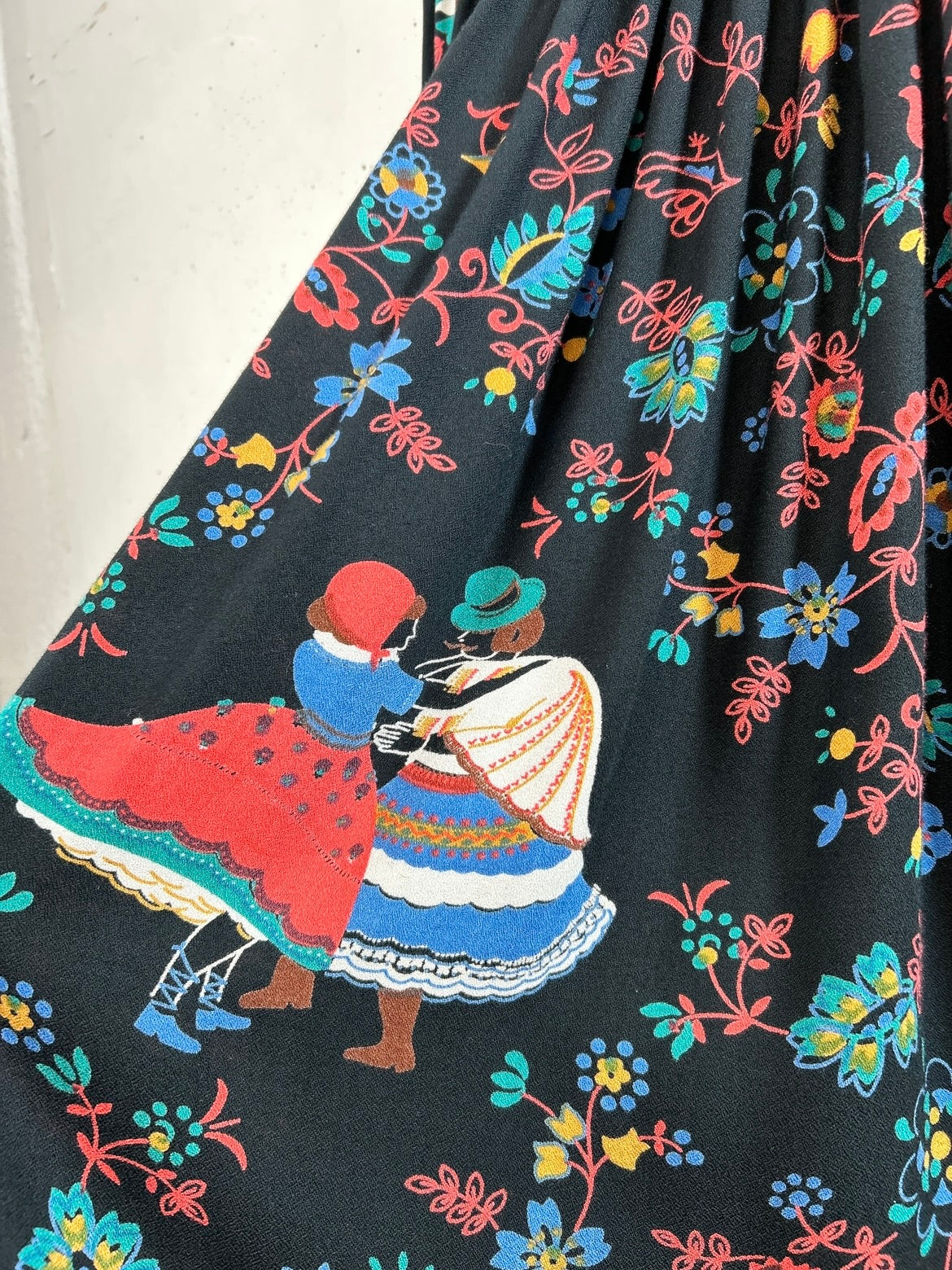 Vintage Tyrol Skirt [E32282]