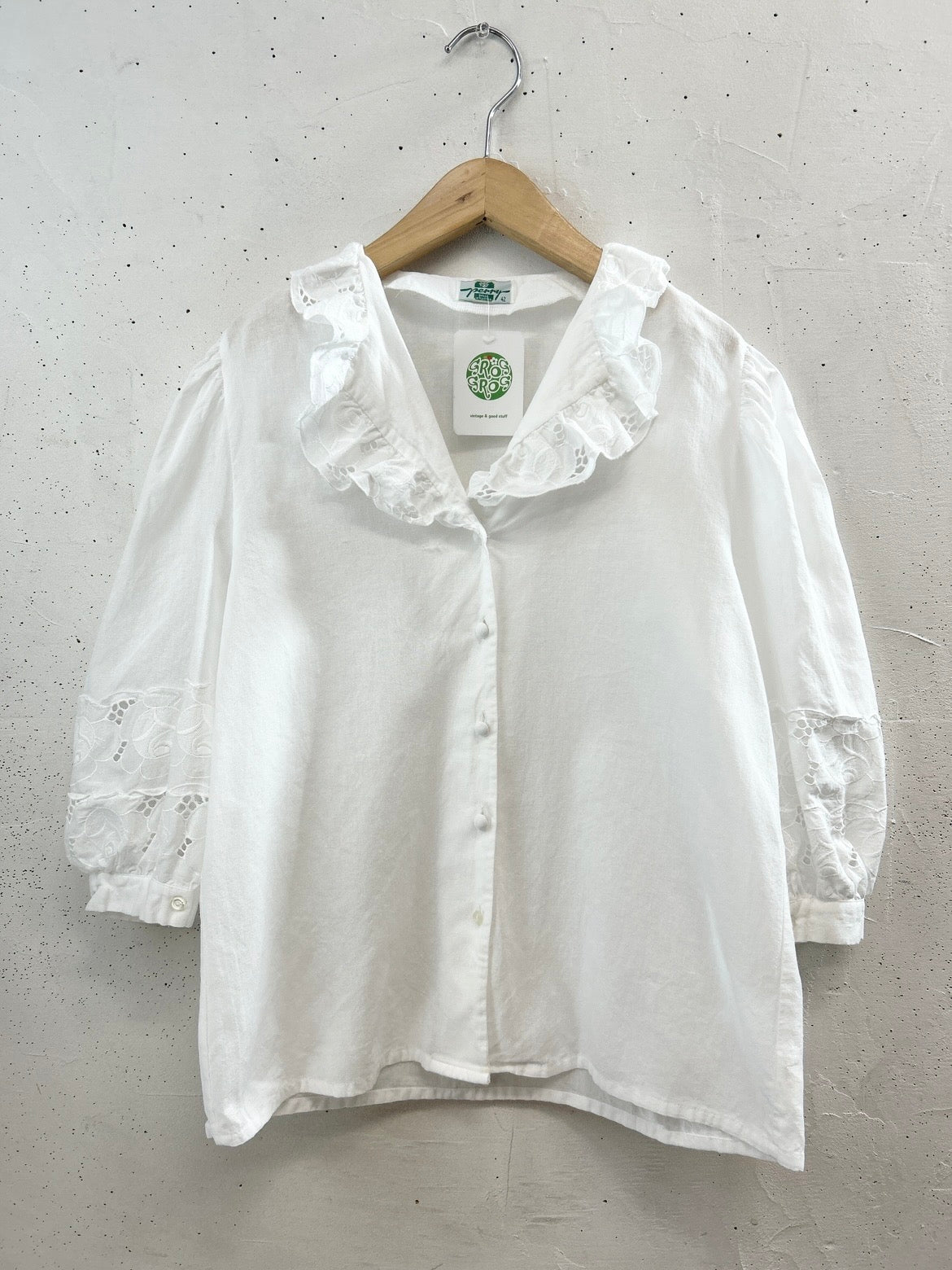 Vintage White Blouse [D32076]