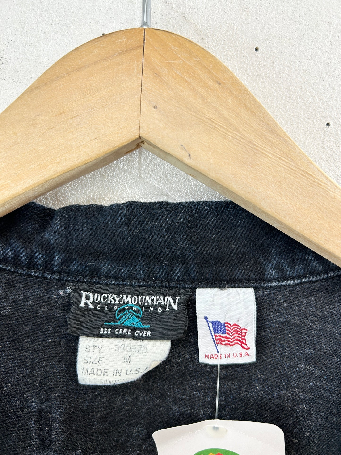 Vintage Denim Jacket [L30952]