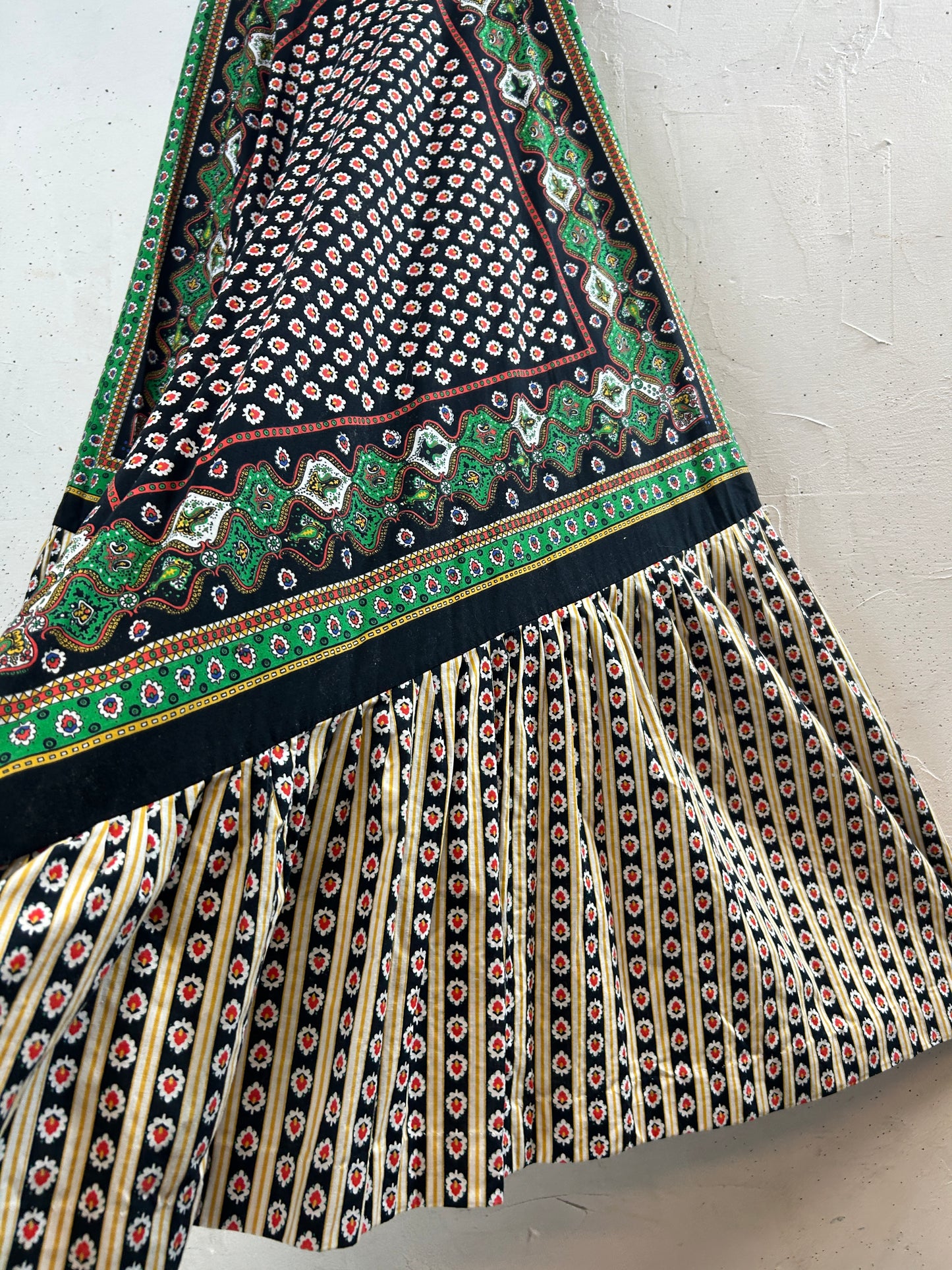 ’70s Vintage Skirt [I30289]