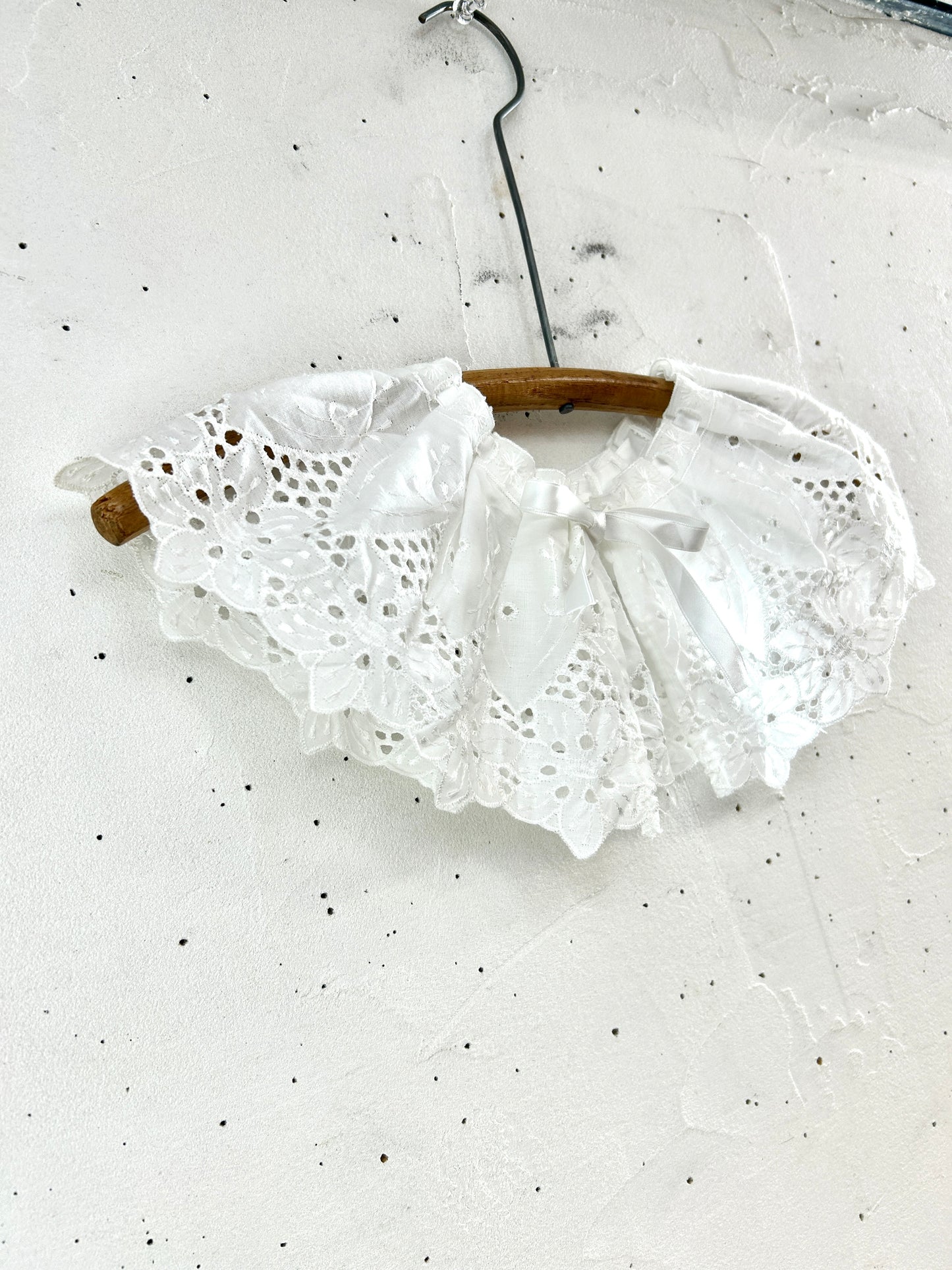 Vintage Lace Collar [H33501]