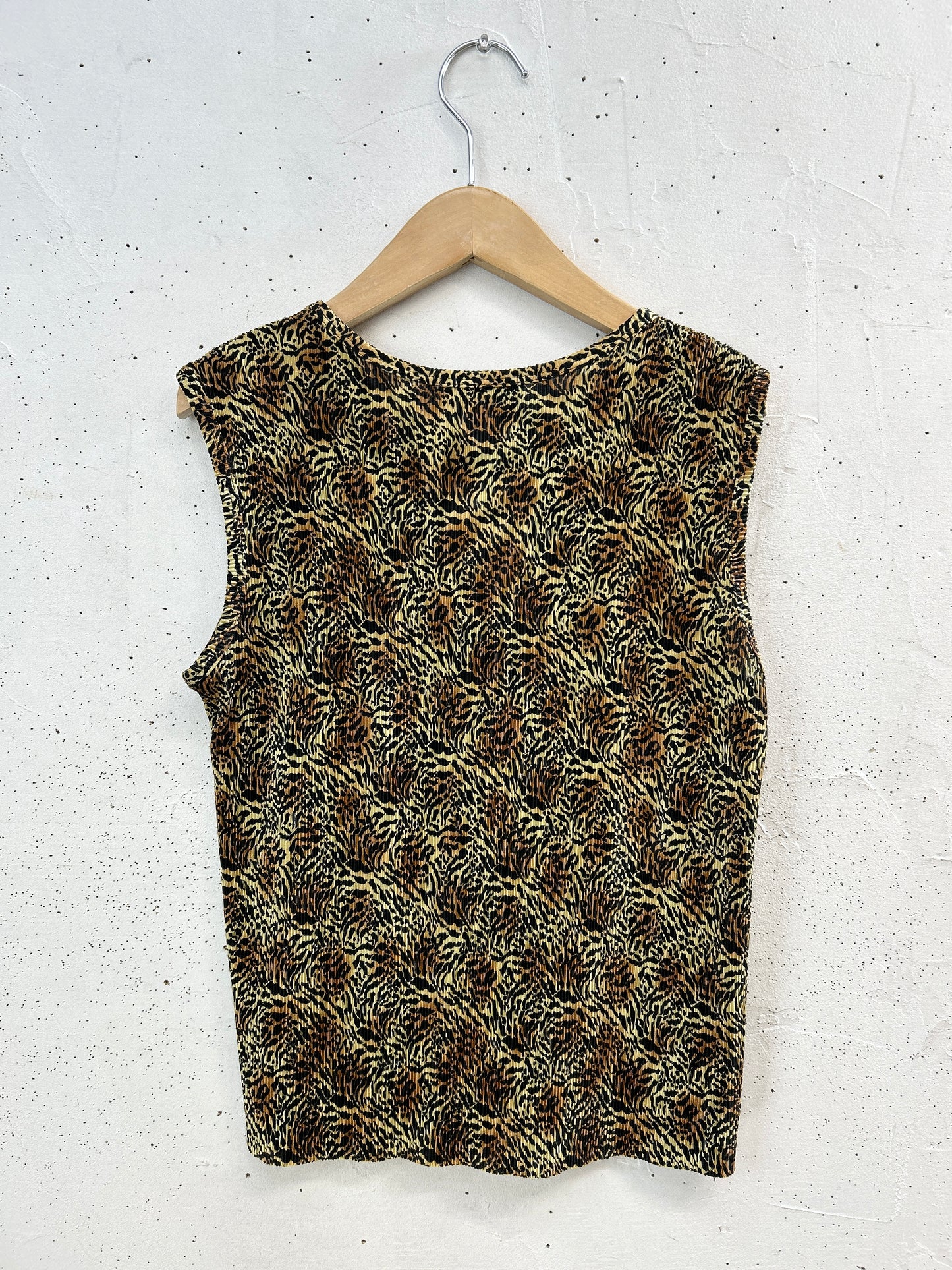 Vintage Tops [F32644]