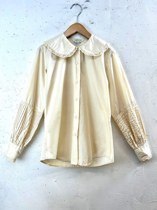 Vintage White Blouse [H30895]