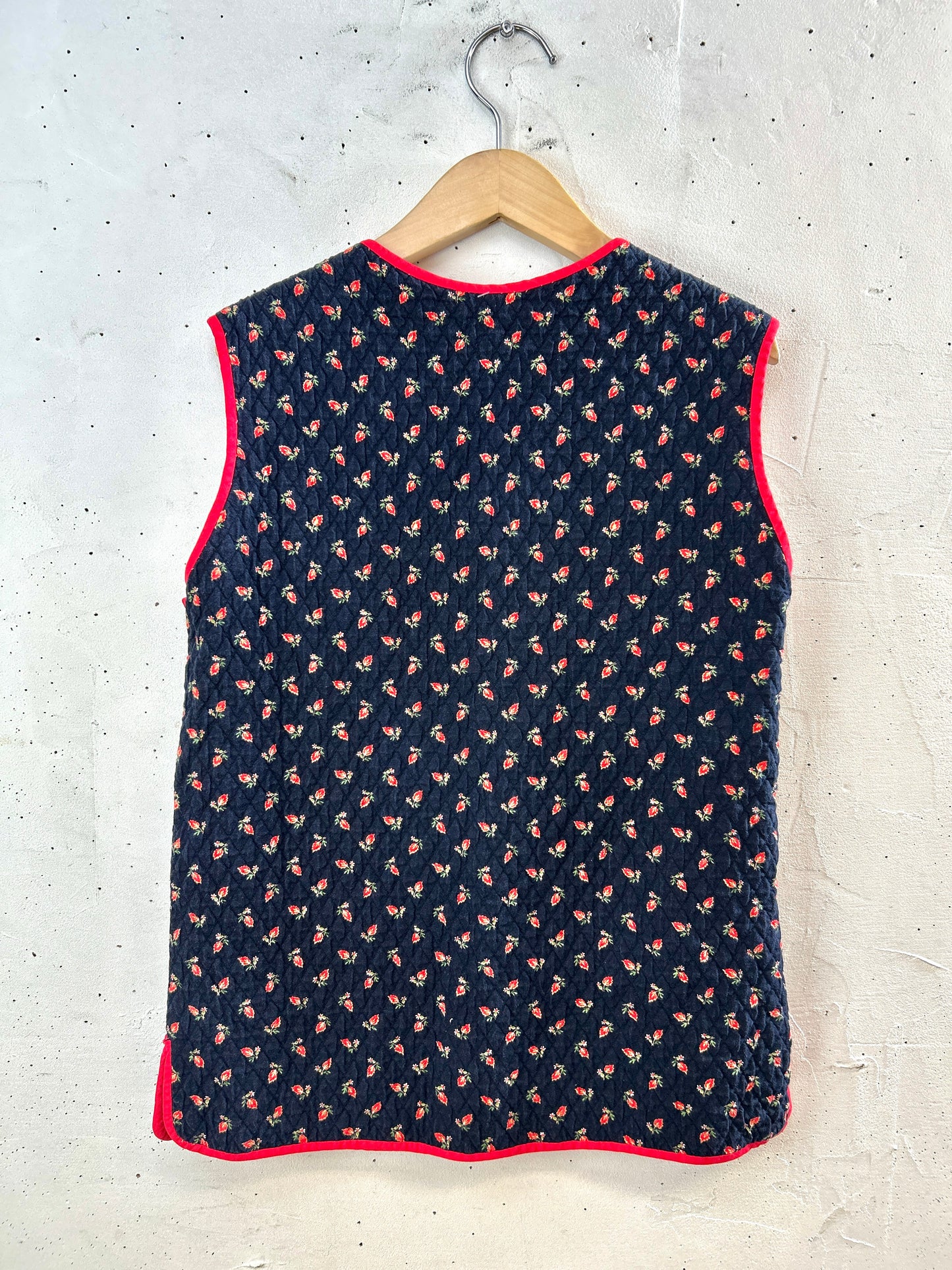 Vintage Quilting Vest [I30360]