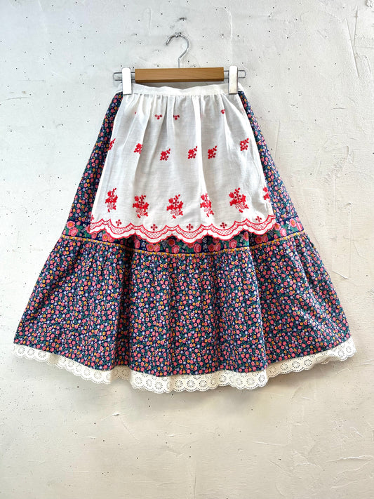 Vintage Apron [G30586]