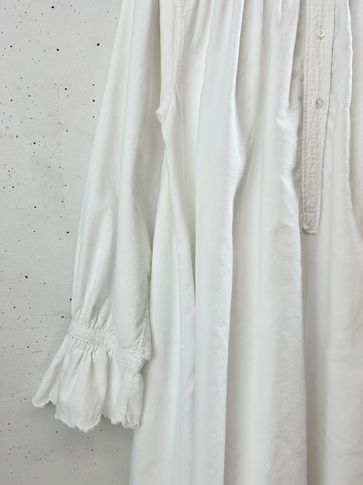 Vintage White Dress [H30833]