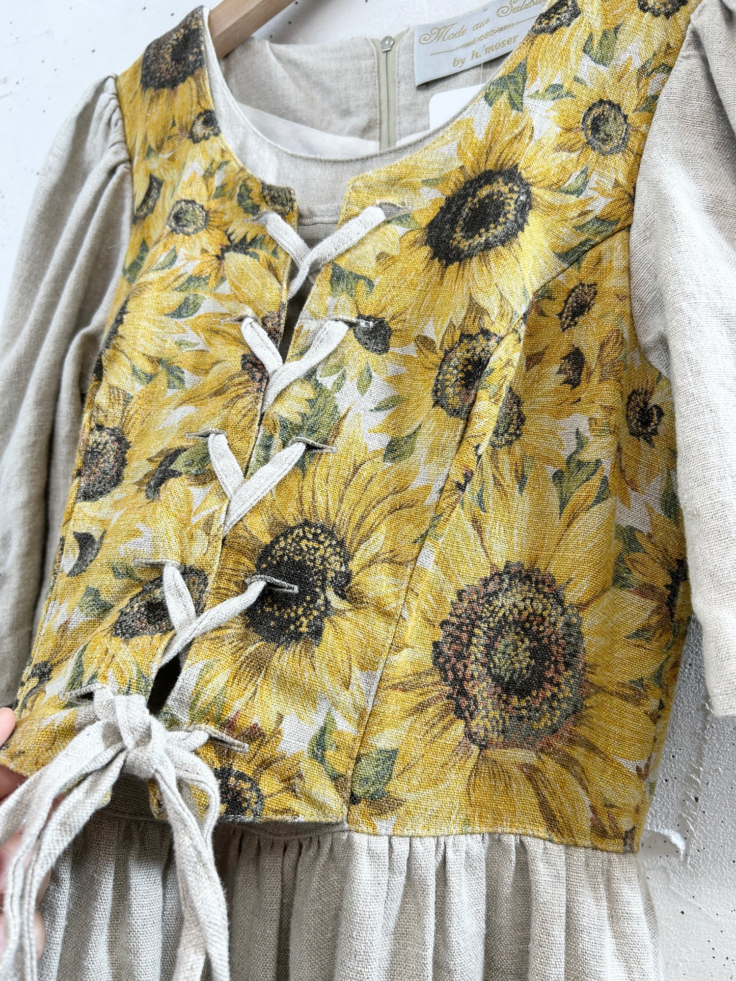 Vintage Tyrol Dress [G33261]