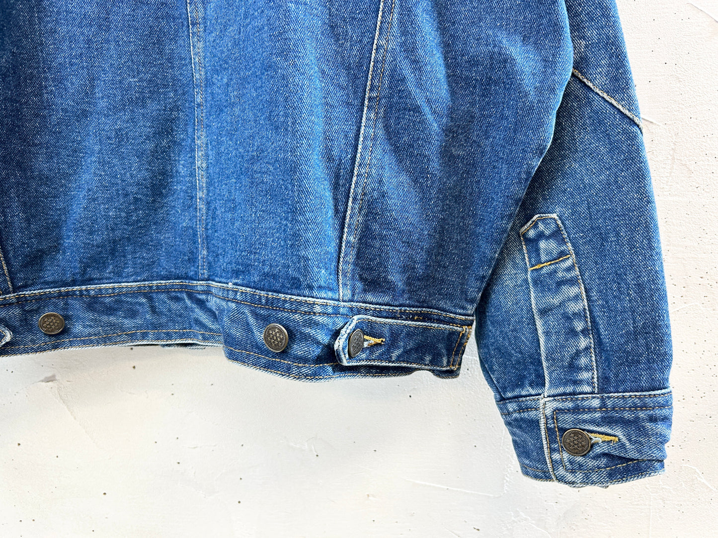 Vintage Denim Jacket [I30235]