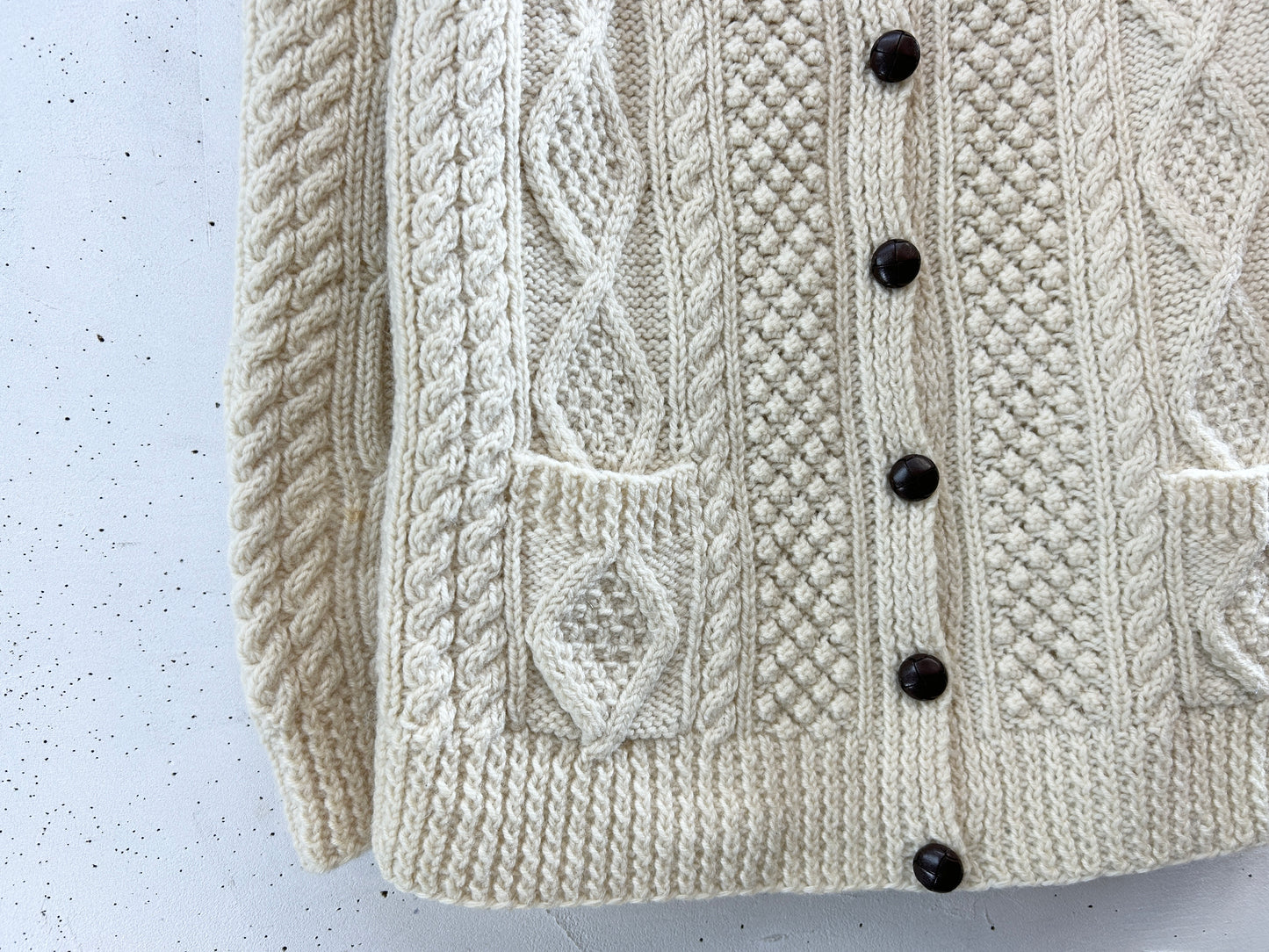 Vintage Knit Cardigan [J30466]
