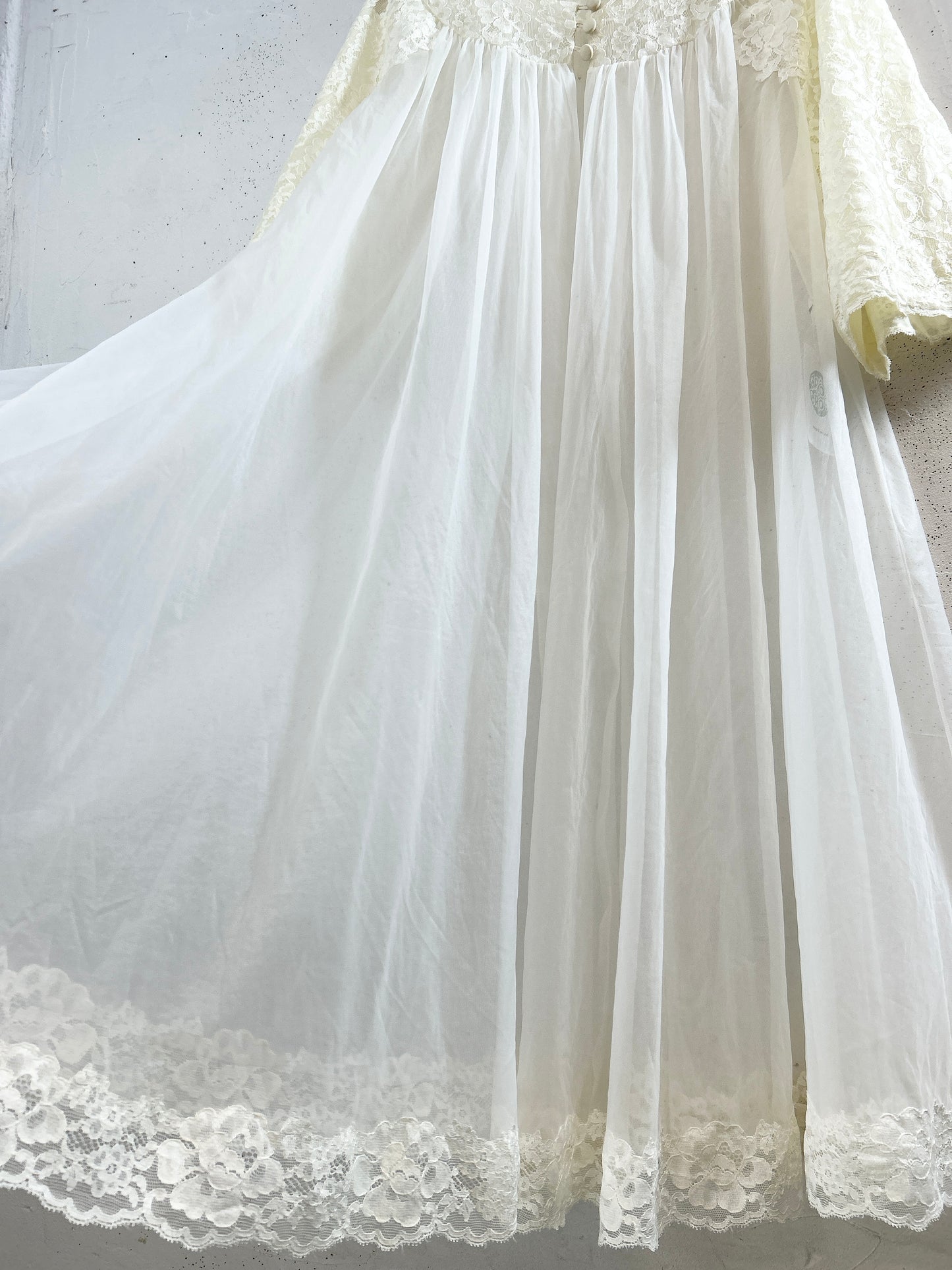 Vintage Lingerie Gown [H33557]