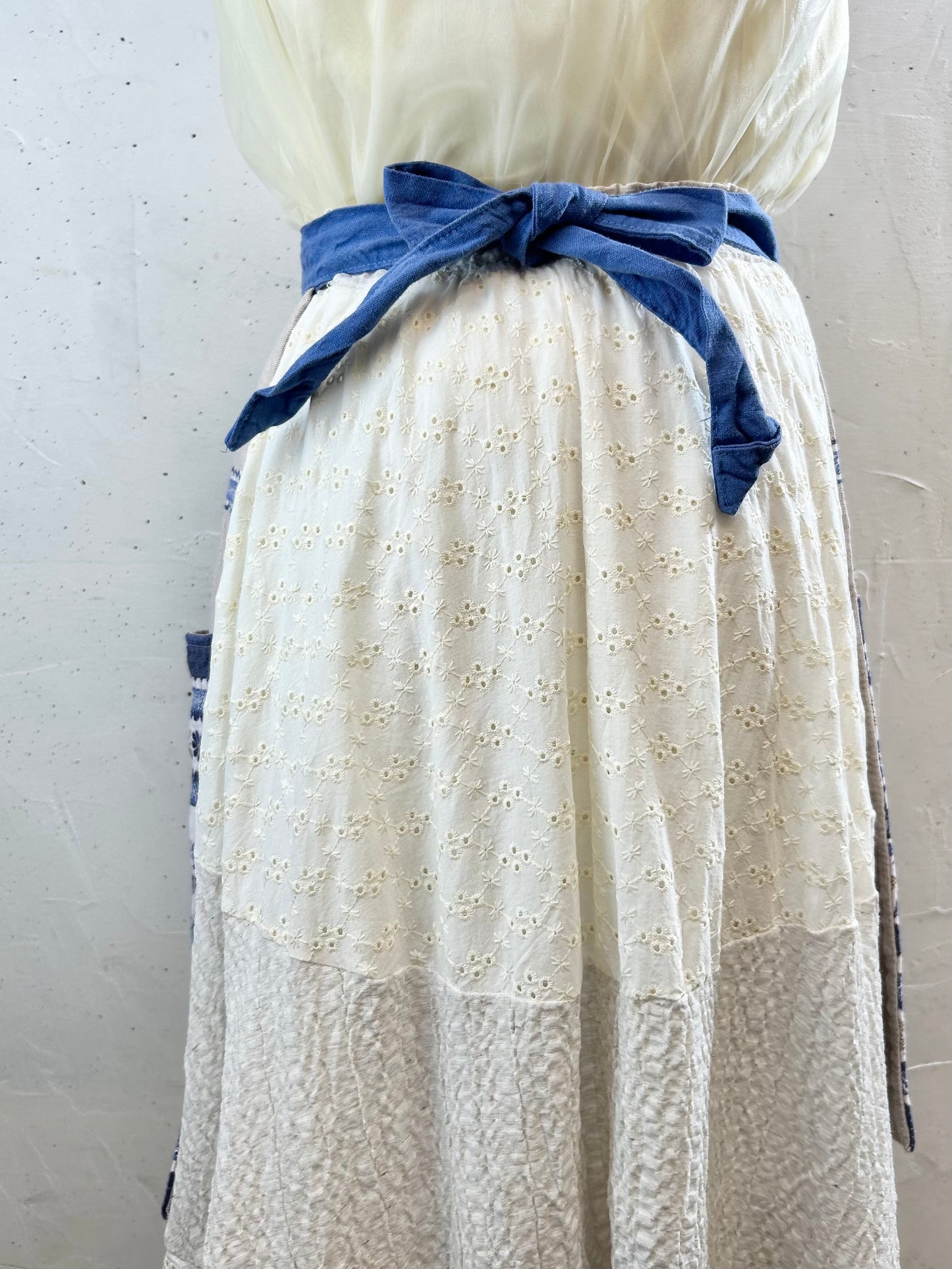 Vintage Tyrol Apron MADE IN AUSTRIA [G30715]