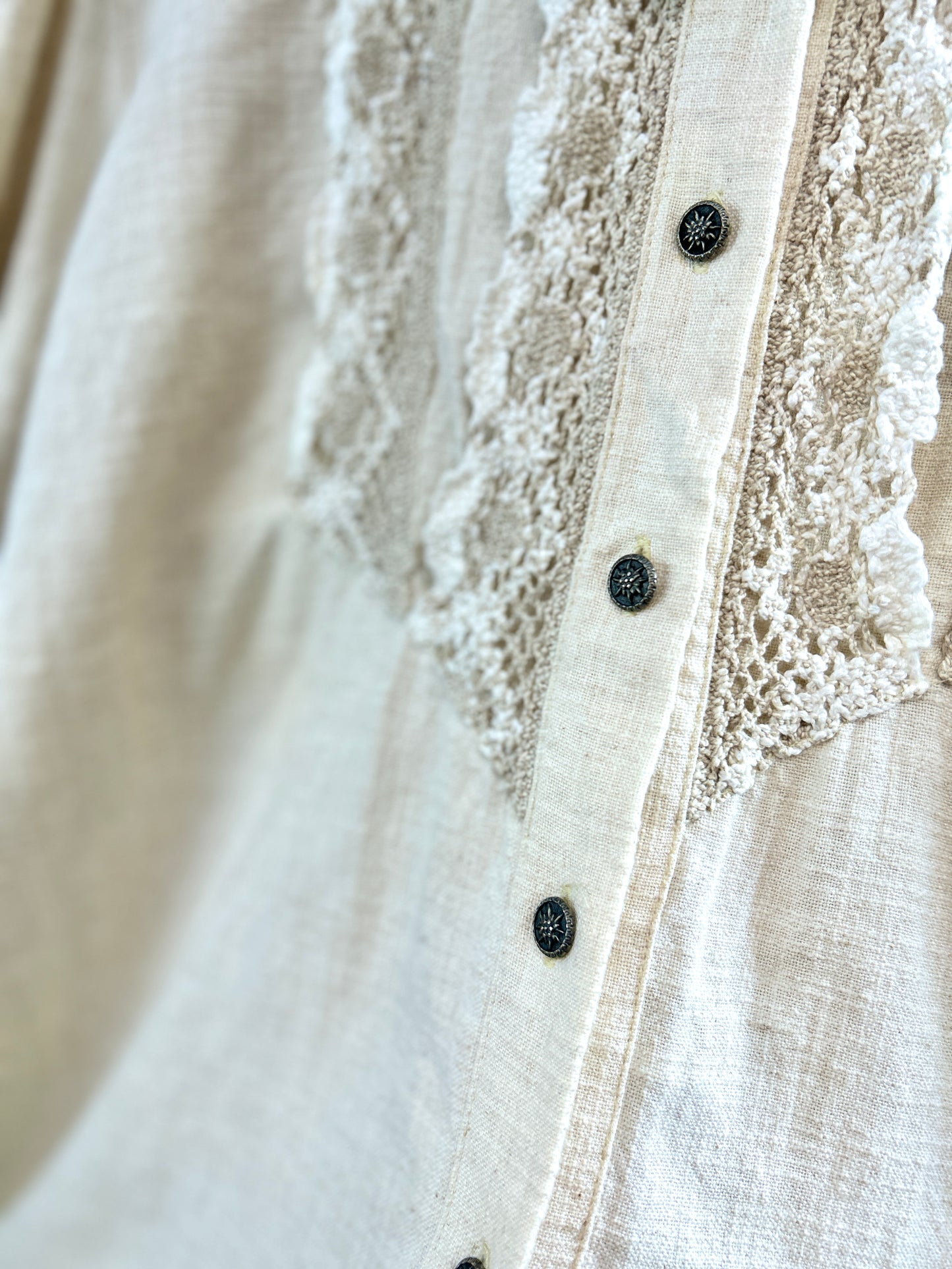 Vintage Tyrol Blouse  [A31295]