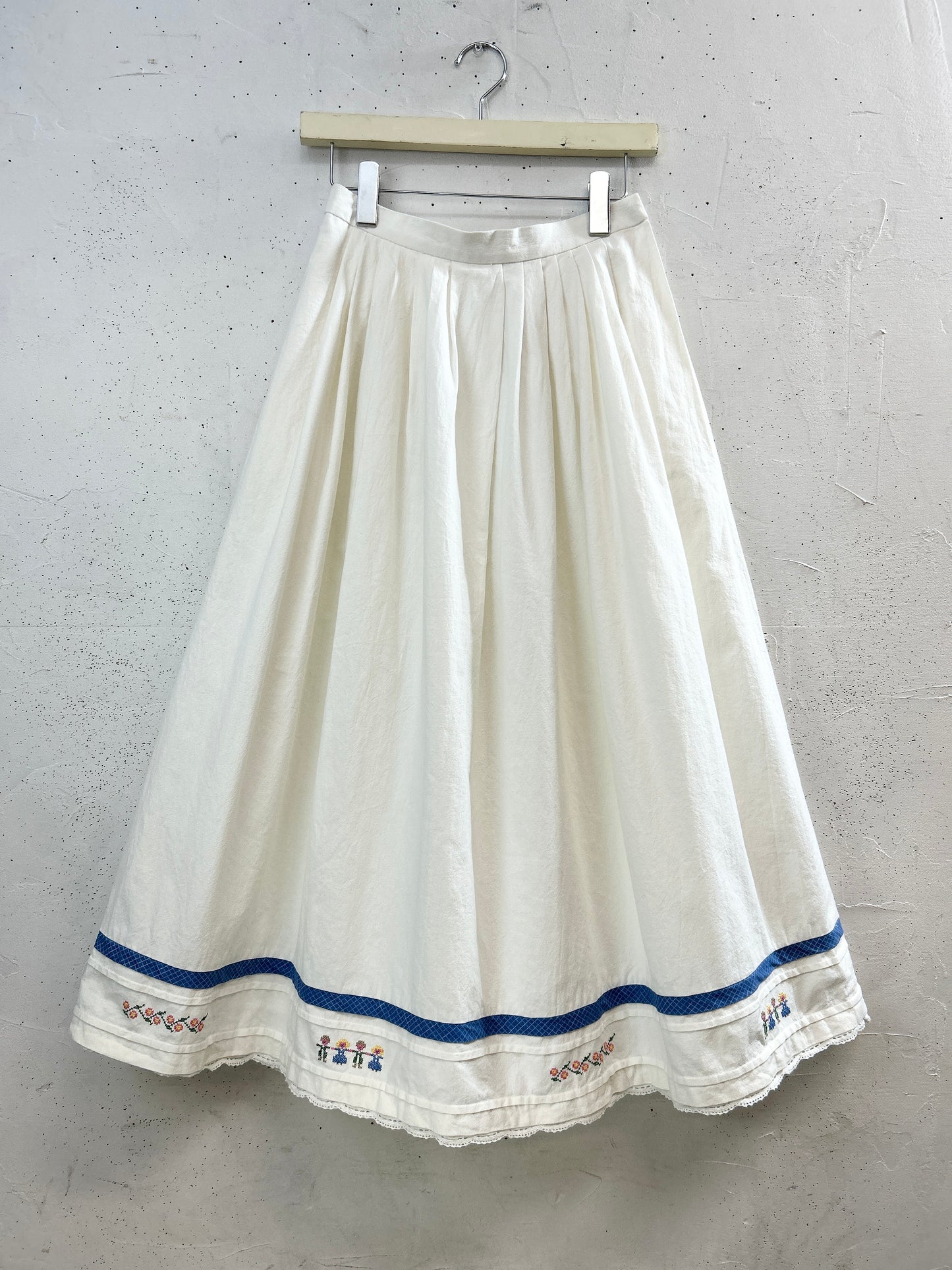 Vintage Tyrol Skirt [H33472]